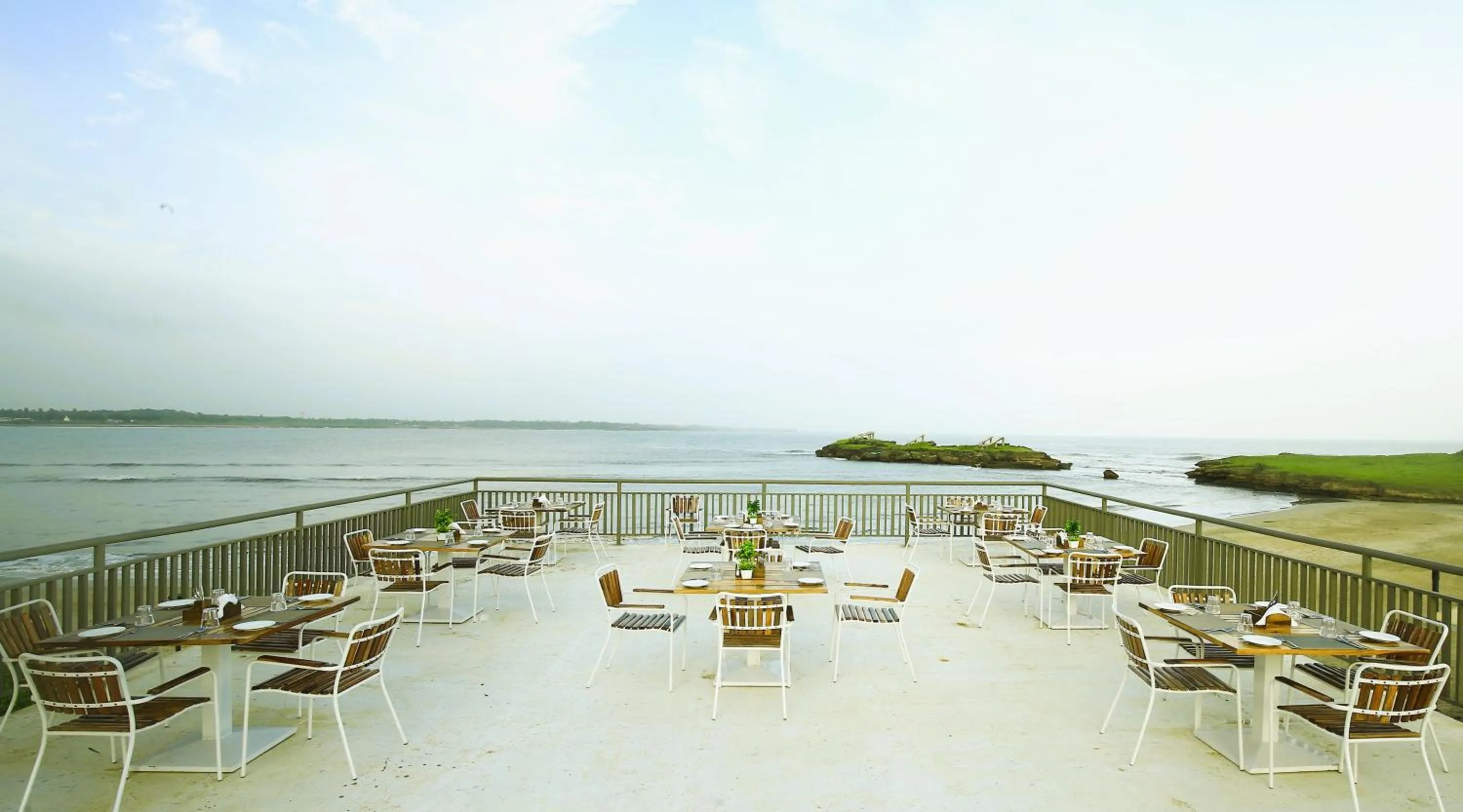 Restaurant/places to eat in Kamnath Zinc Journey by The Fern, Diu