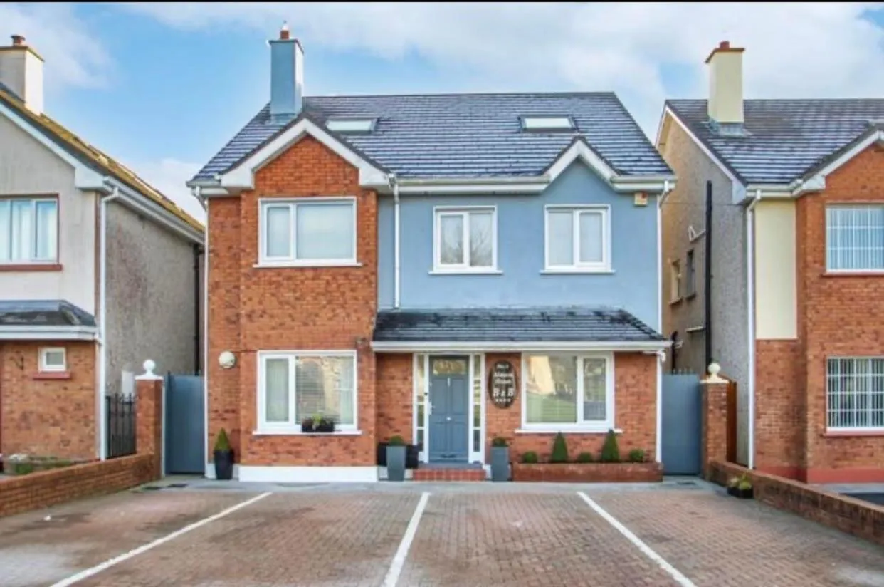 Property Building in Almara Guest House