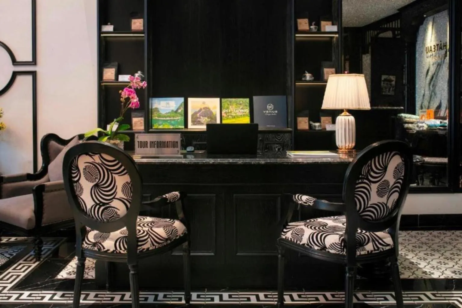 Property building in Hanoi Le Chateau Hotel & Spa