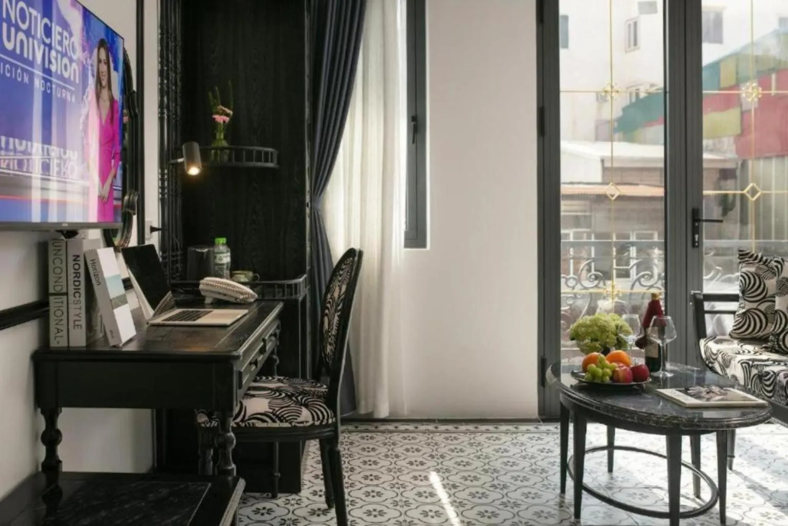 Bedroom in Hanoi Le Chateau Hotel & Spa