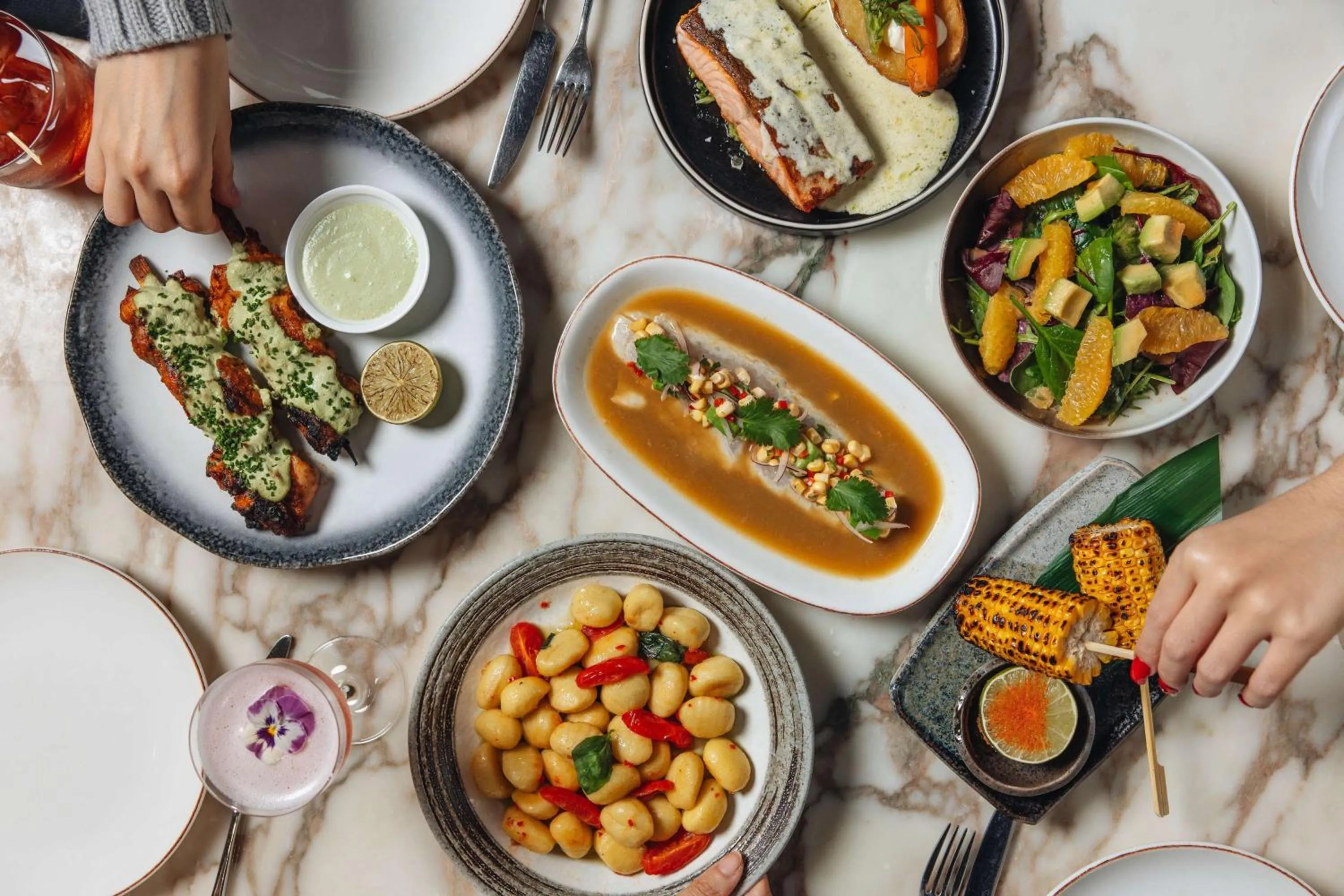 Food and drinks in Radisson Blu Hotel, London Mercer Street