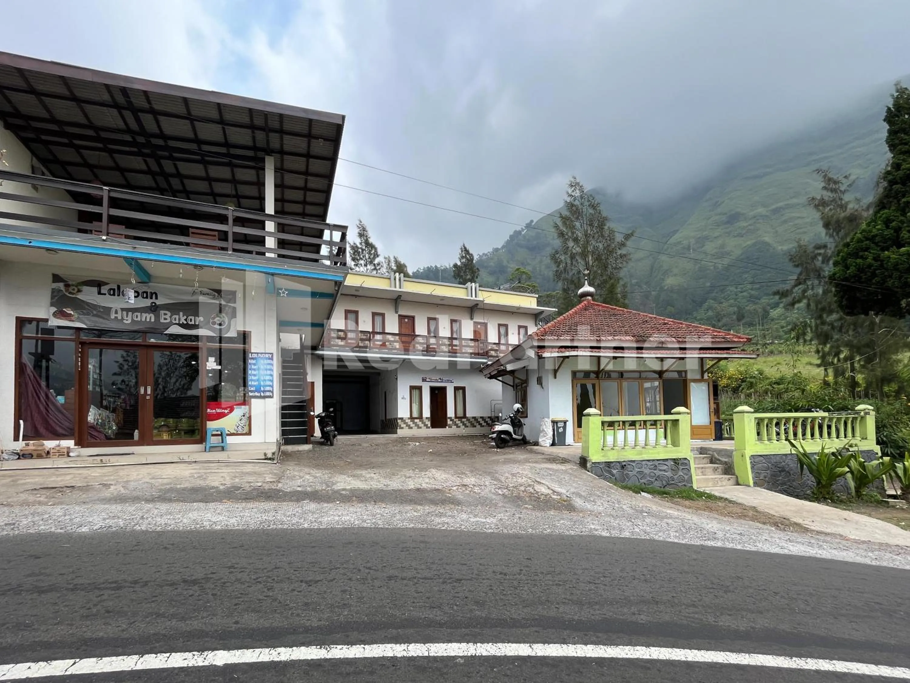 Property building in Family Homestay Syariah Bromo Mitra RedDoorz