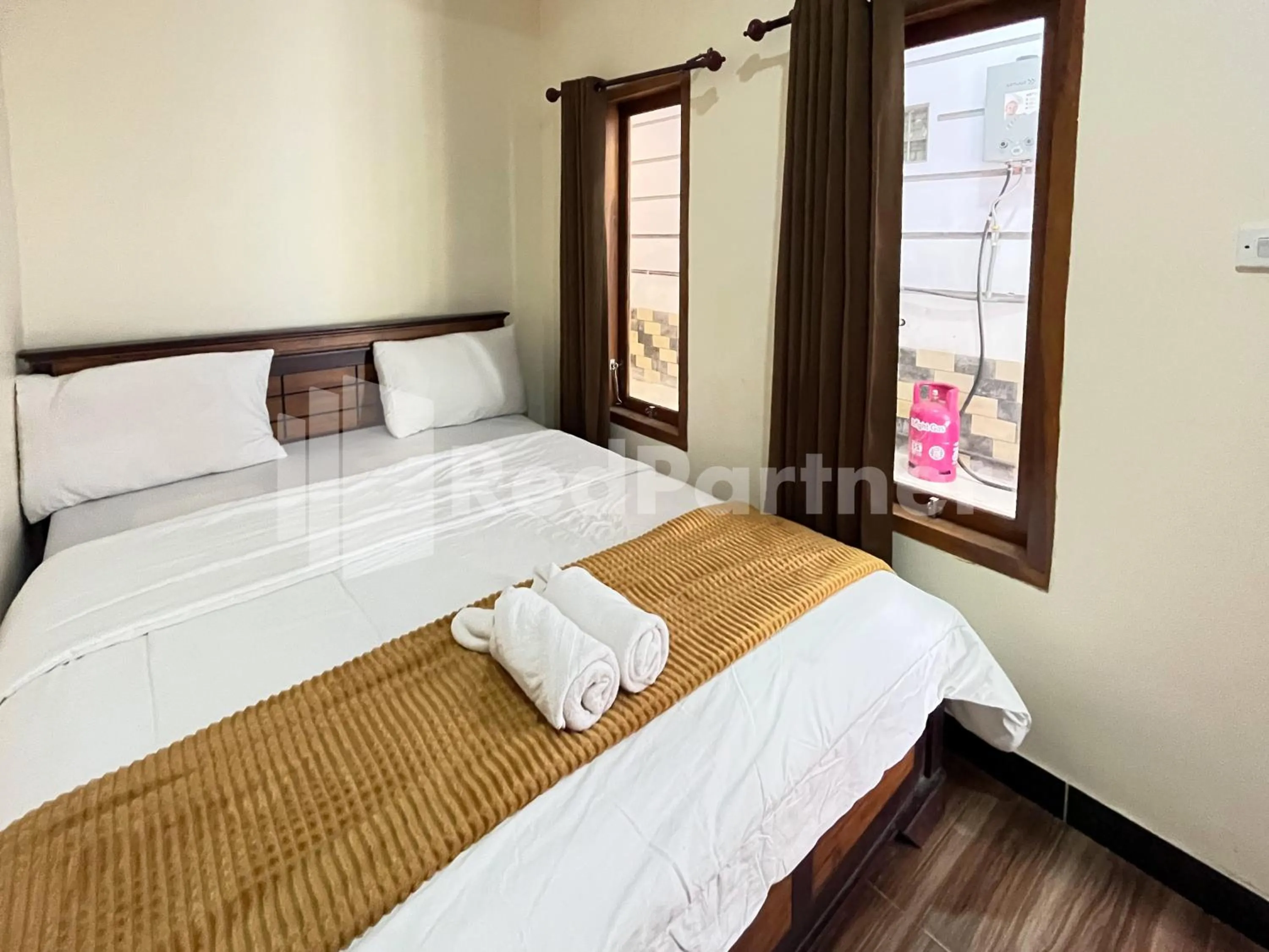 Bedroom, Bed in Family Homestay Syariah Bromo Mitra RedDoorz