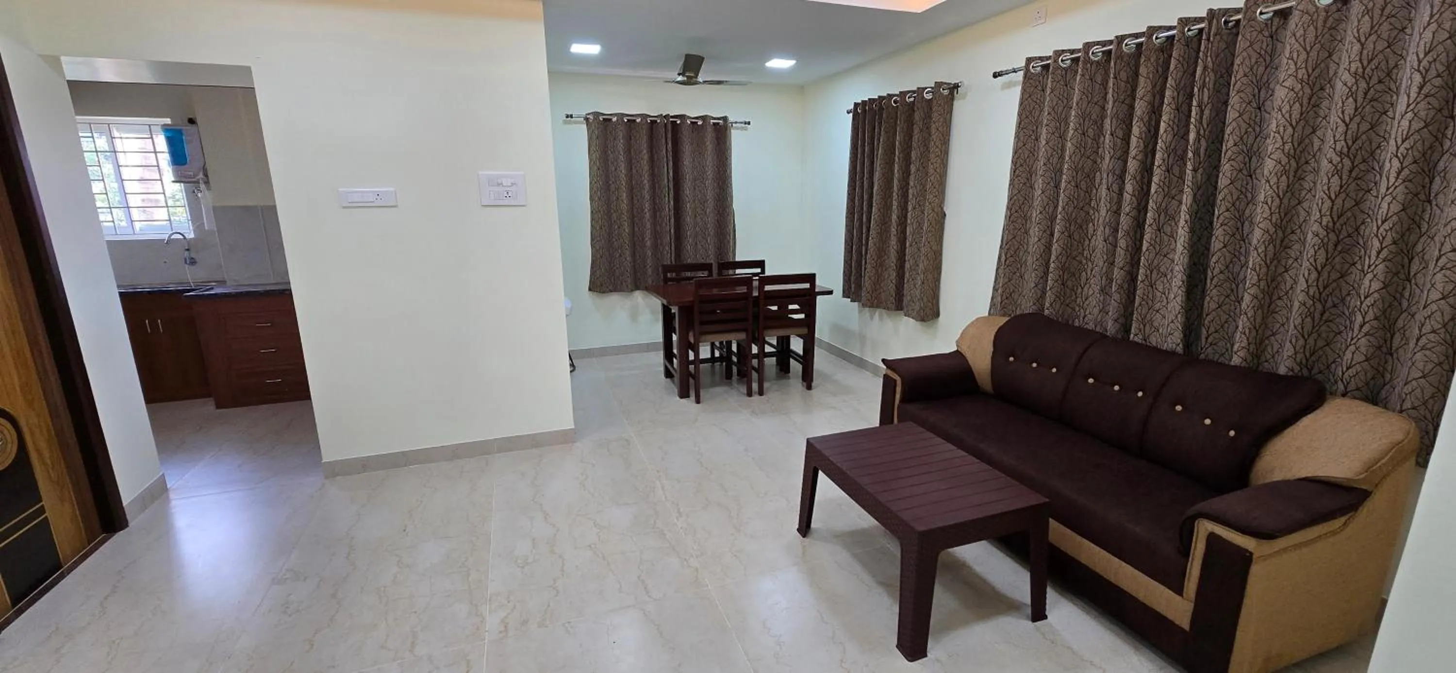 Hotel NJ RESIDENCY NEAR DLF IT PARK, RMZ SOFTWARE PARK, L&T ECC, CHENNAI TRADE CENTRE & MIOT