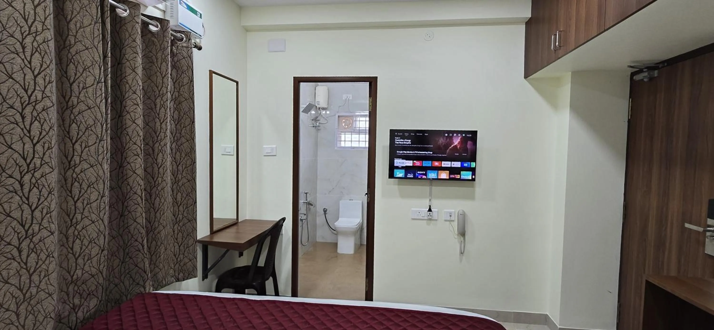 Bed in Hotel NJ RESIDENCY NEAR DLF IT PARK, RMZ SOFTWARE PARK, L&T ECC, CHENNAI TRADE CENTRE & MIOT