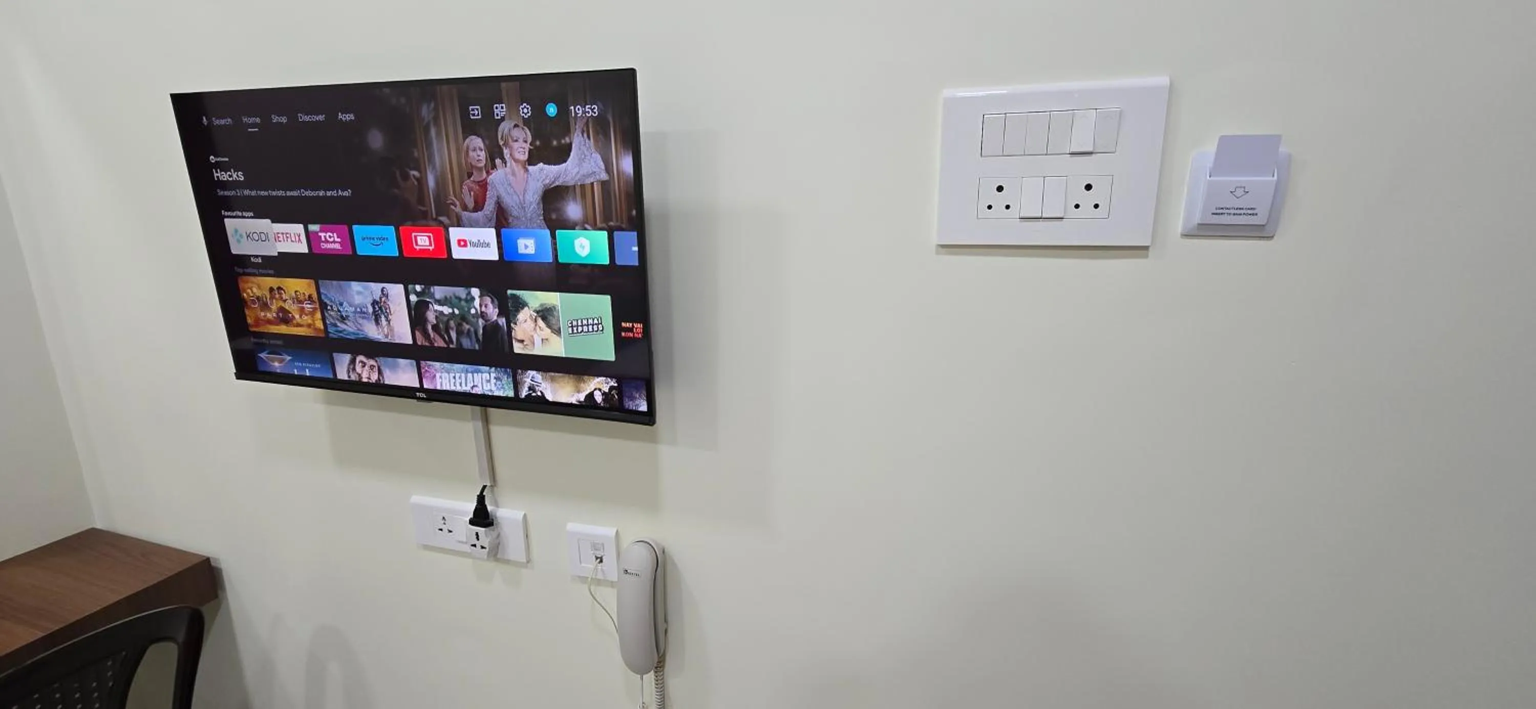 Hotel NJ RESIDENCY NEAR DLF IT PARK, RMZ SOFTWARE PARK, L&T ECC, CHENNAI TRADE CENTRE & MIOT