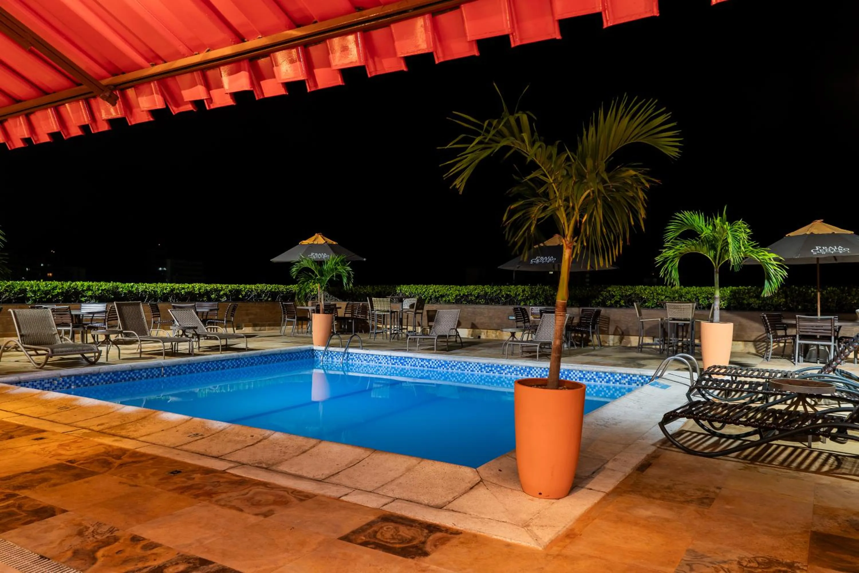 Night in Hotel Praia Centro