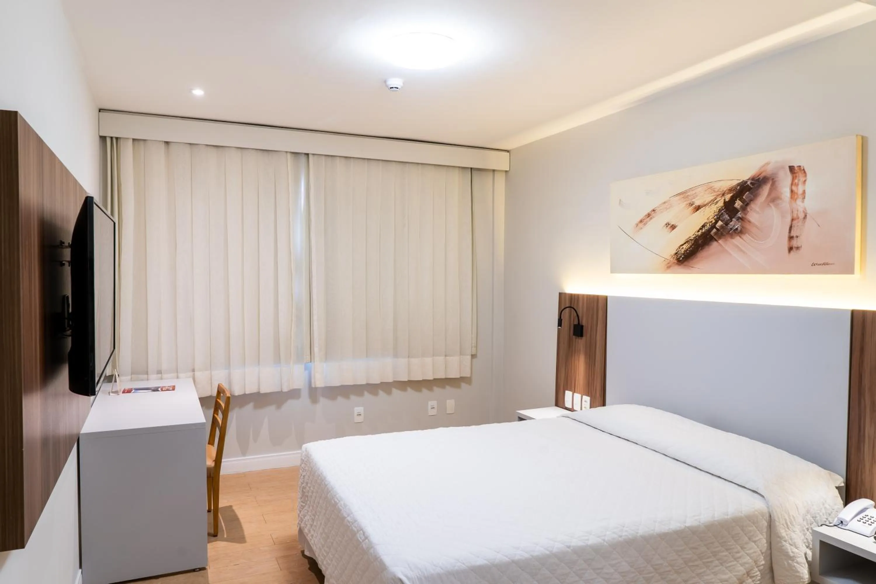 Bedroom, Bed in Hotel Praia Centro