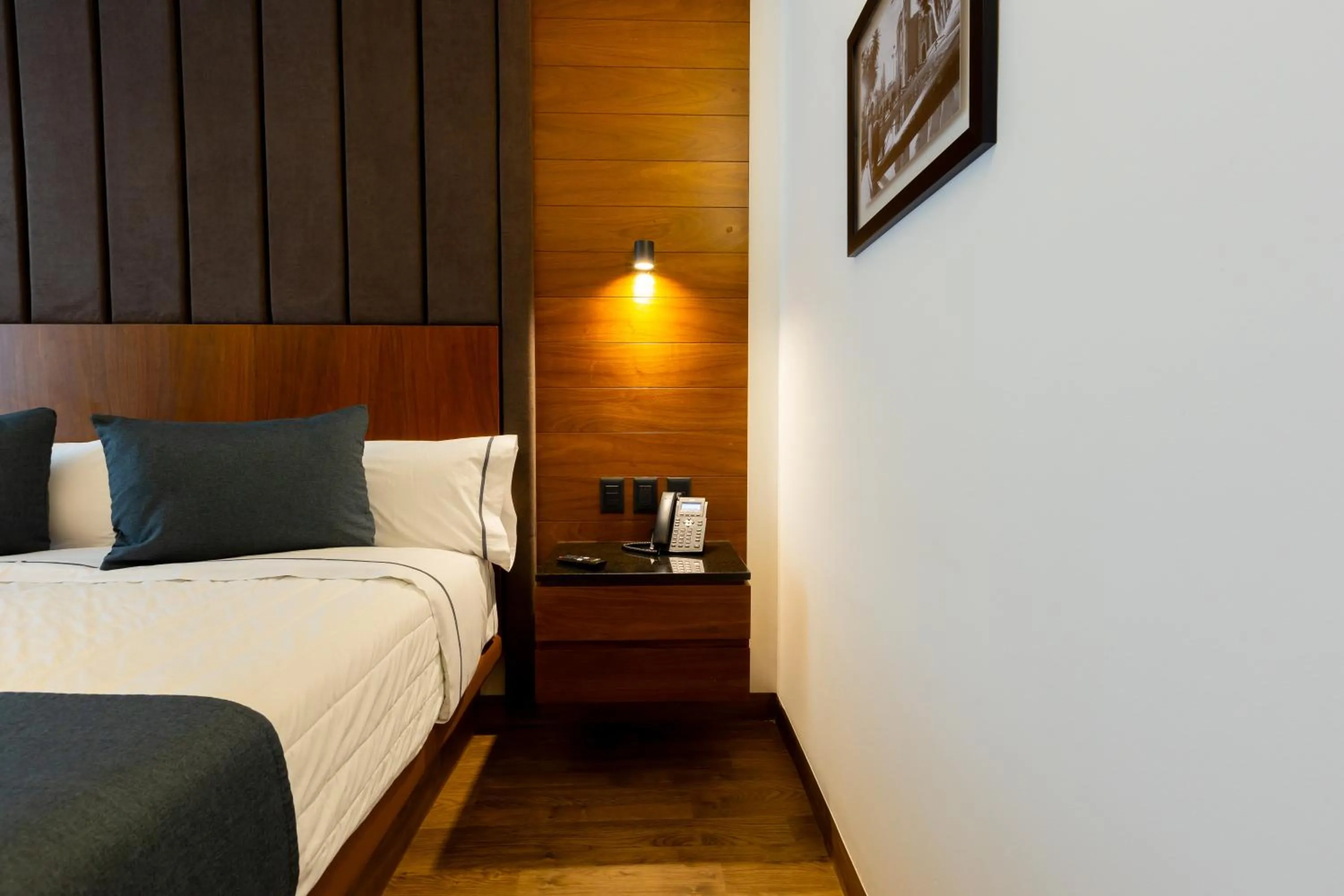 Bed in Hotel Noite Business Class