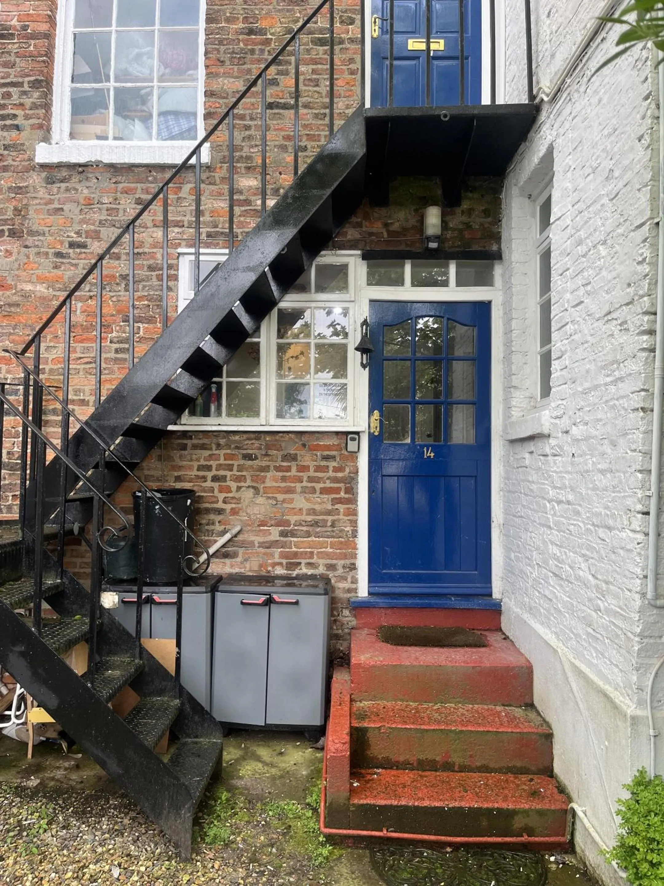 Property building in Beverley Budget Inn