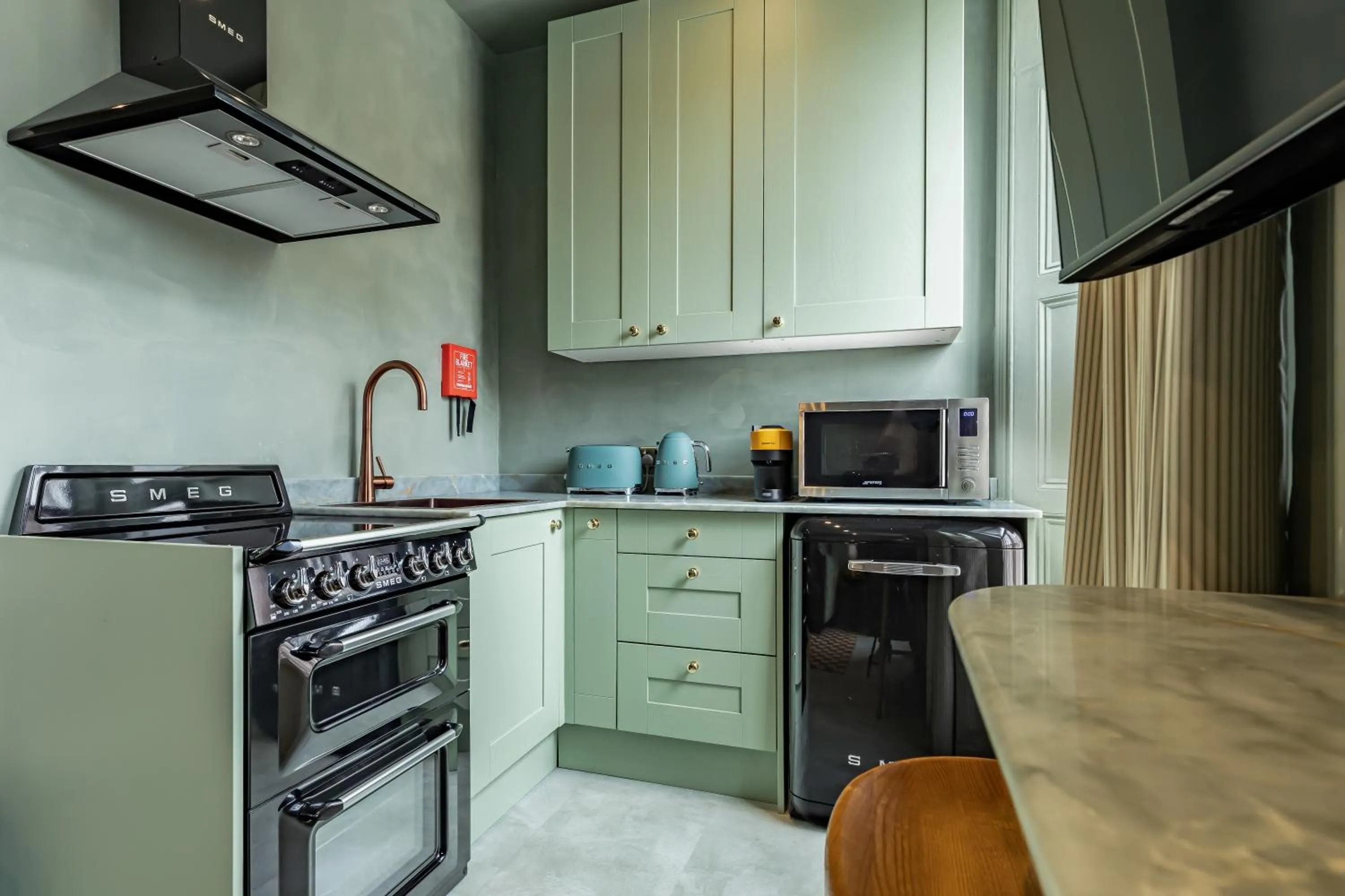 Kitchen or kitchenette in The Rokxy Townhouses & Residences - Kings Cross