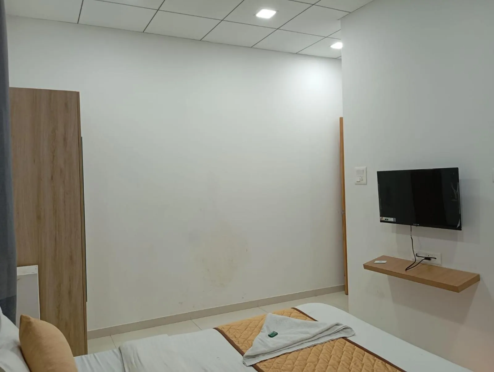 Bedroom in Habitat Inn