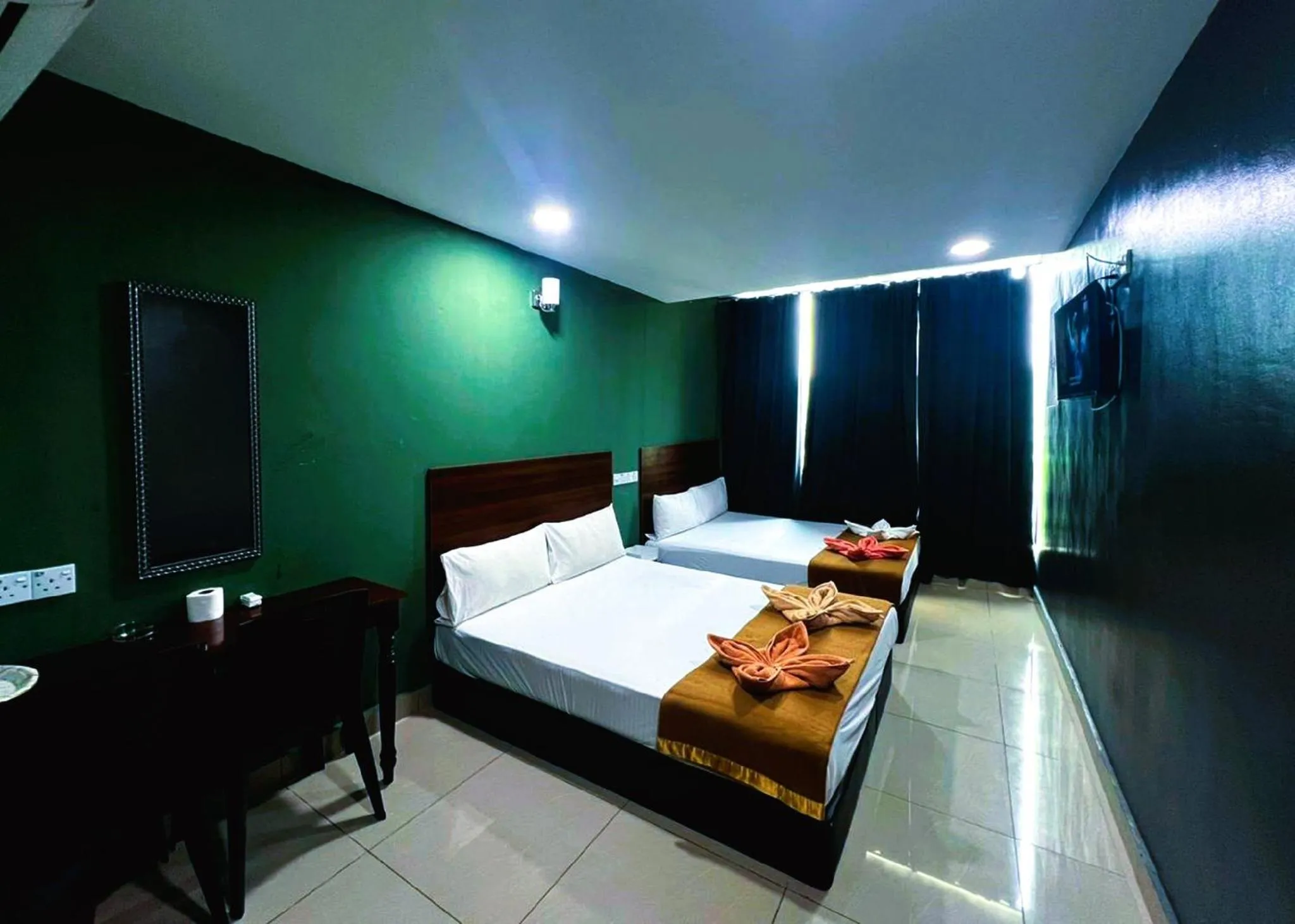 Bedroom, Bed in ARK Serendah Hotel