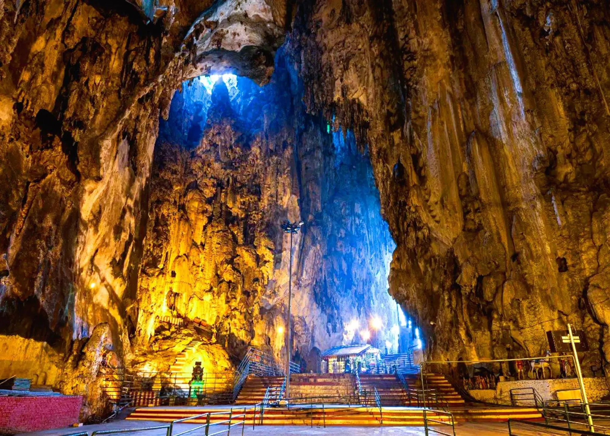 Nearby landmark in ARK Serendah Hotel