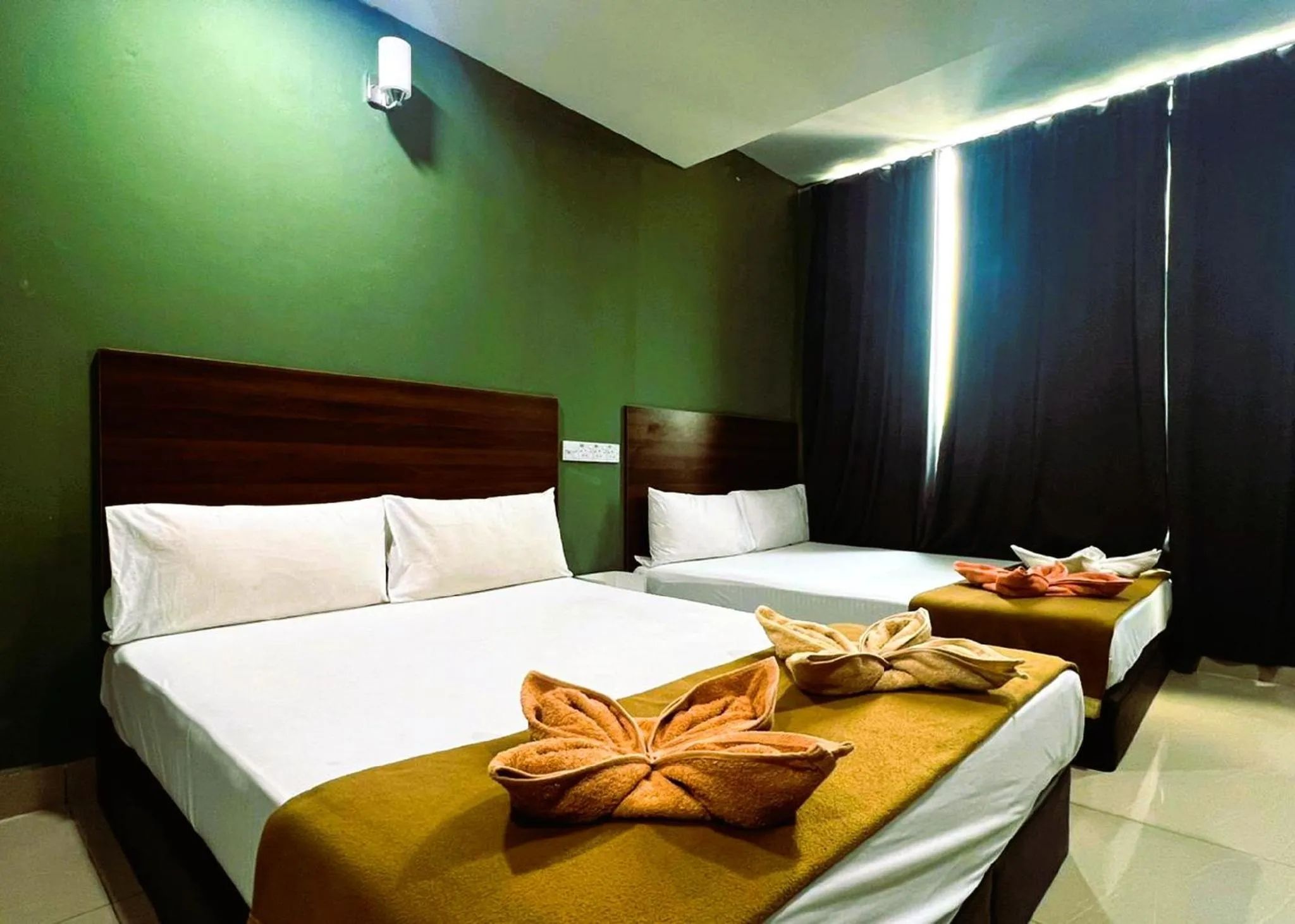 Bedroom, Bed in ARK Serendah Hotel