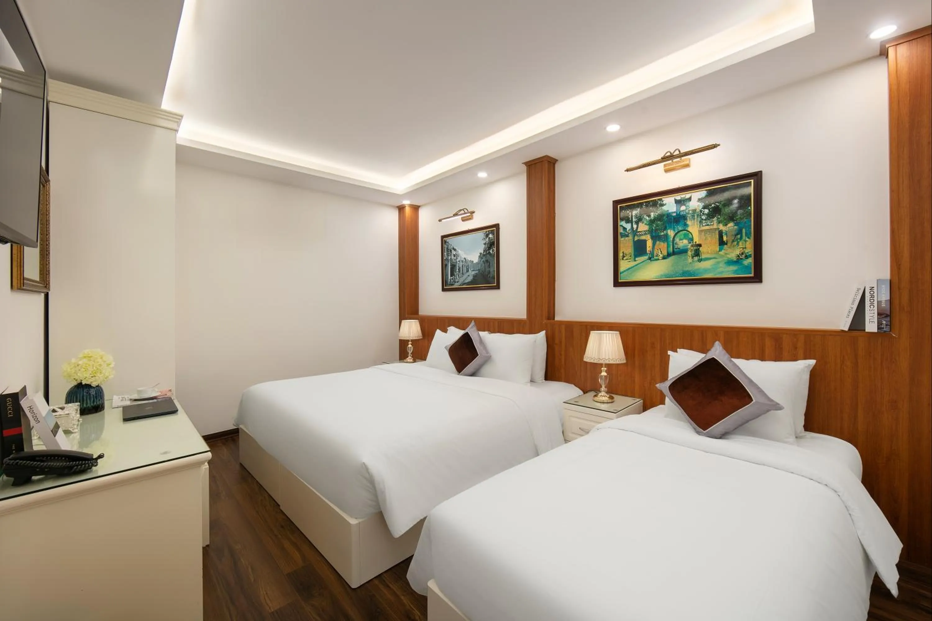 Bed in TrangTrang Luxury Hotel
