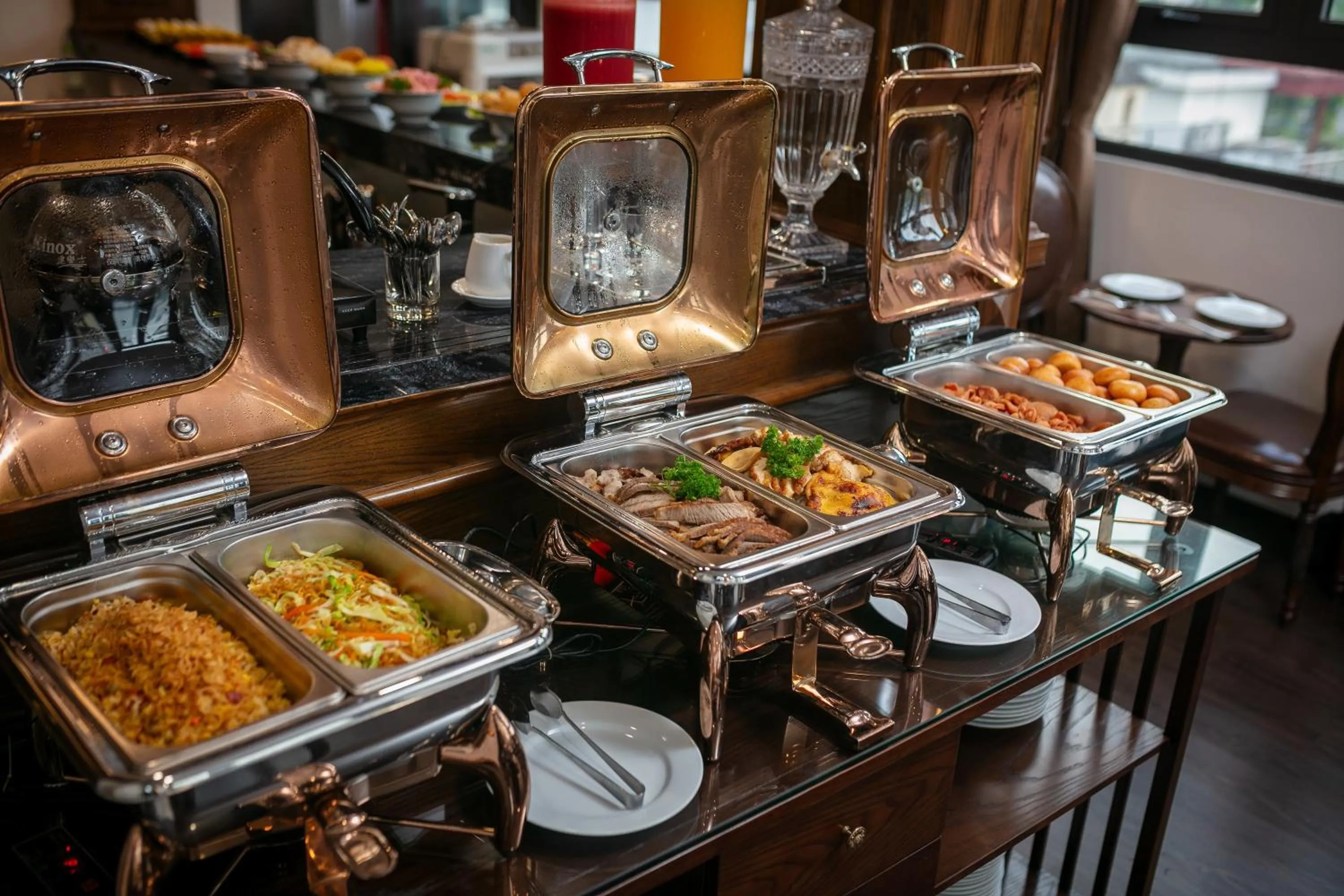 Food and drinks in TrangTrang Luxury Hotel