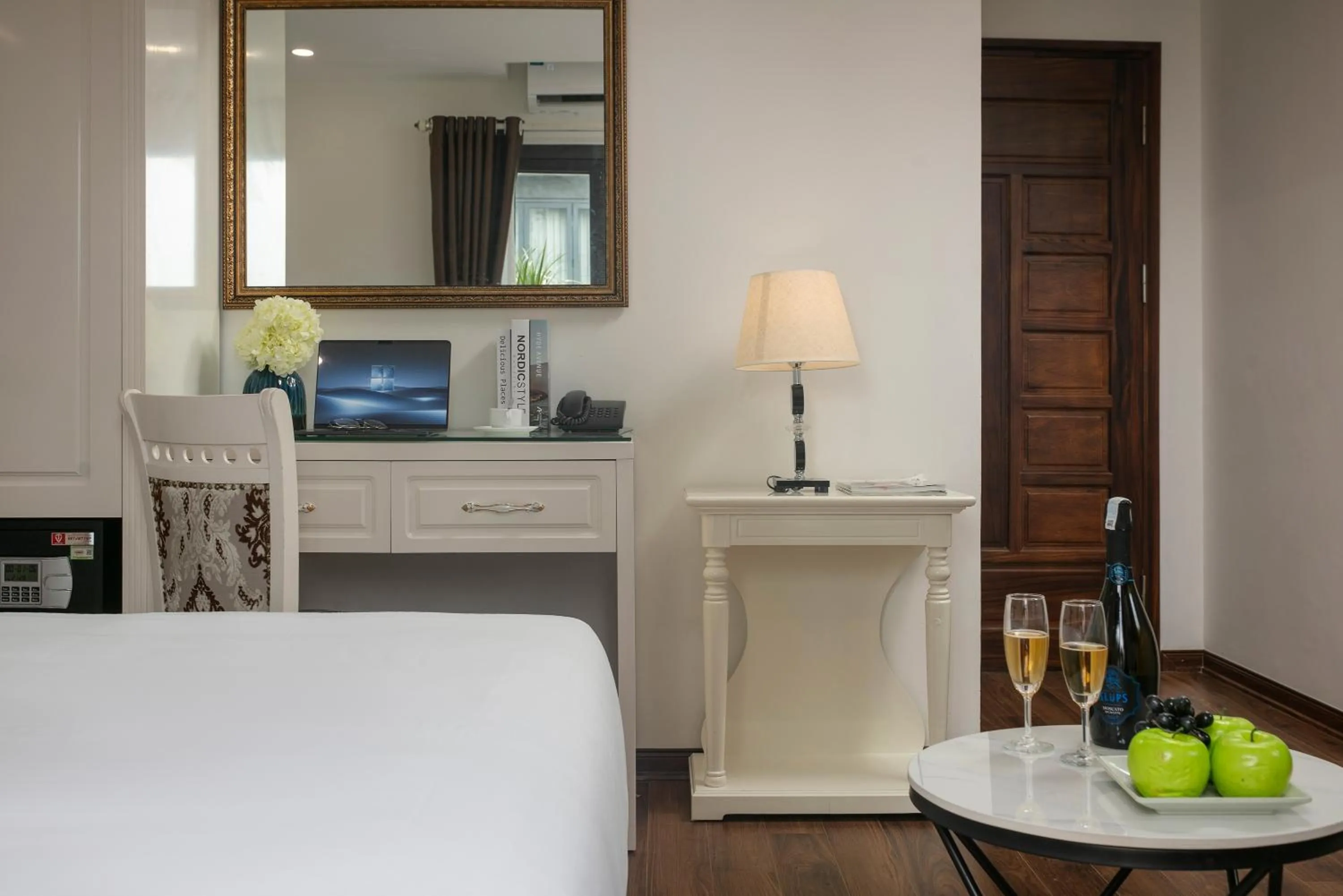 Bed in TrangTrang Luxury Hotel