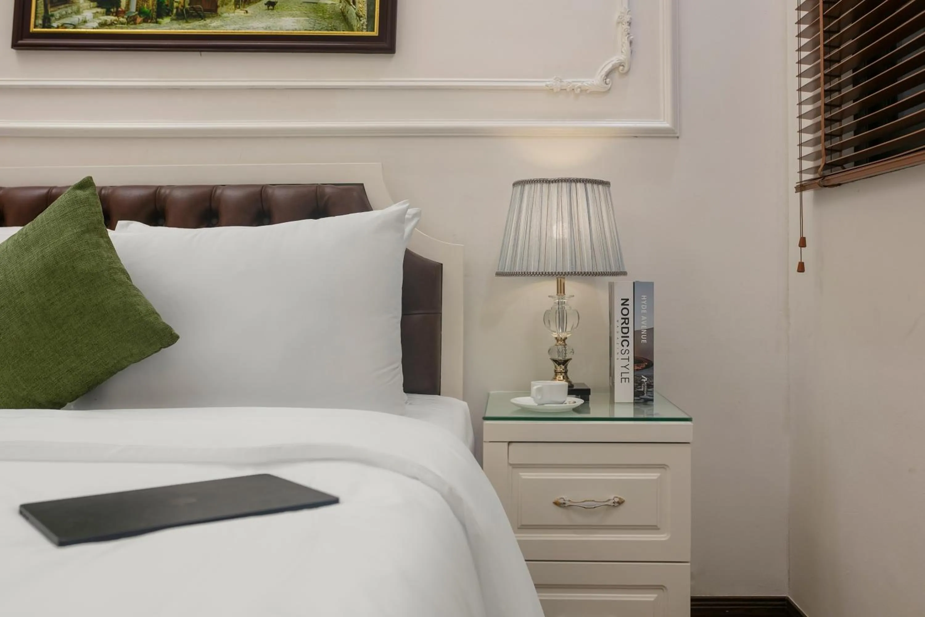 Bed in TrangTrang Luxury Hotel