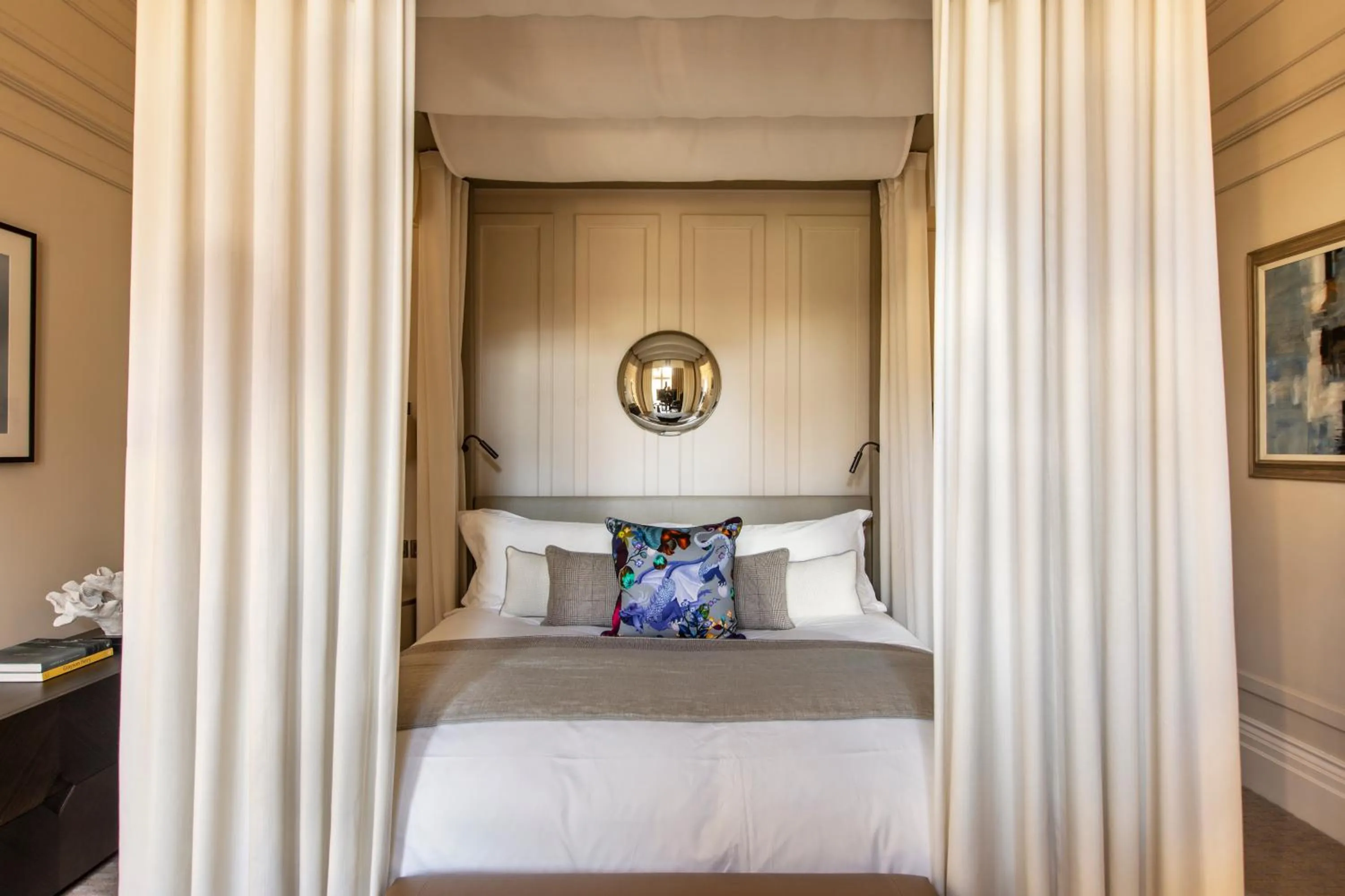 Bedroom, Bed in Kimpton Fitzroy London by IHG