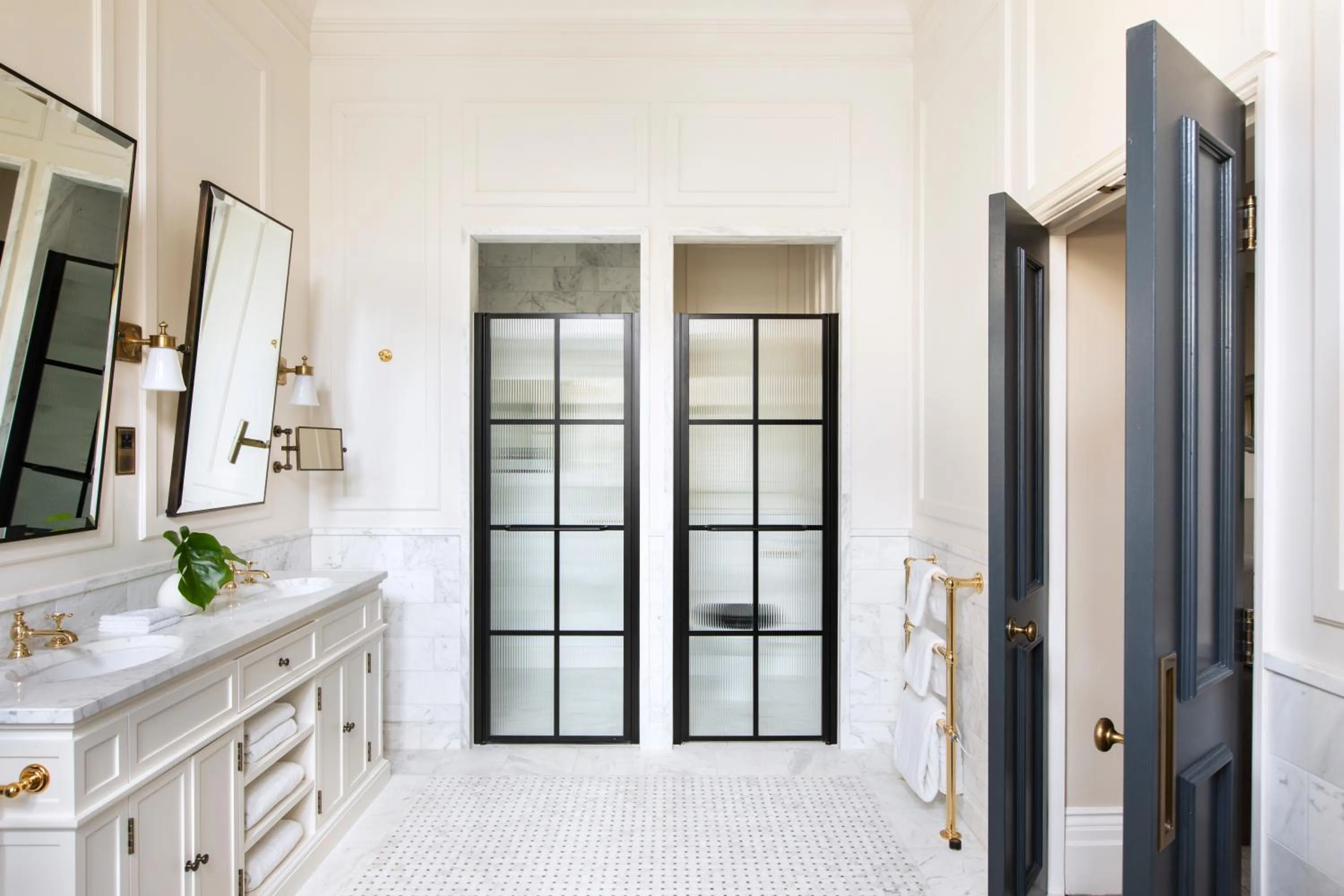 Bathroom in Kimpton Fitzroy London by IHG