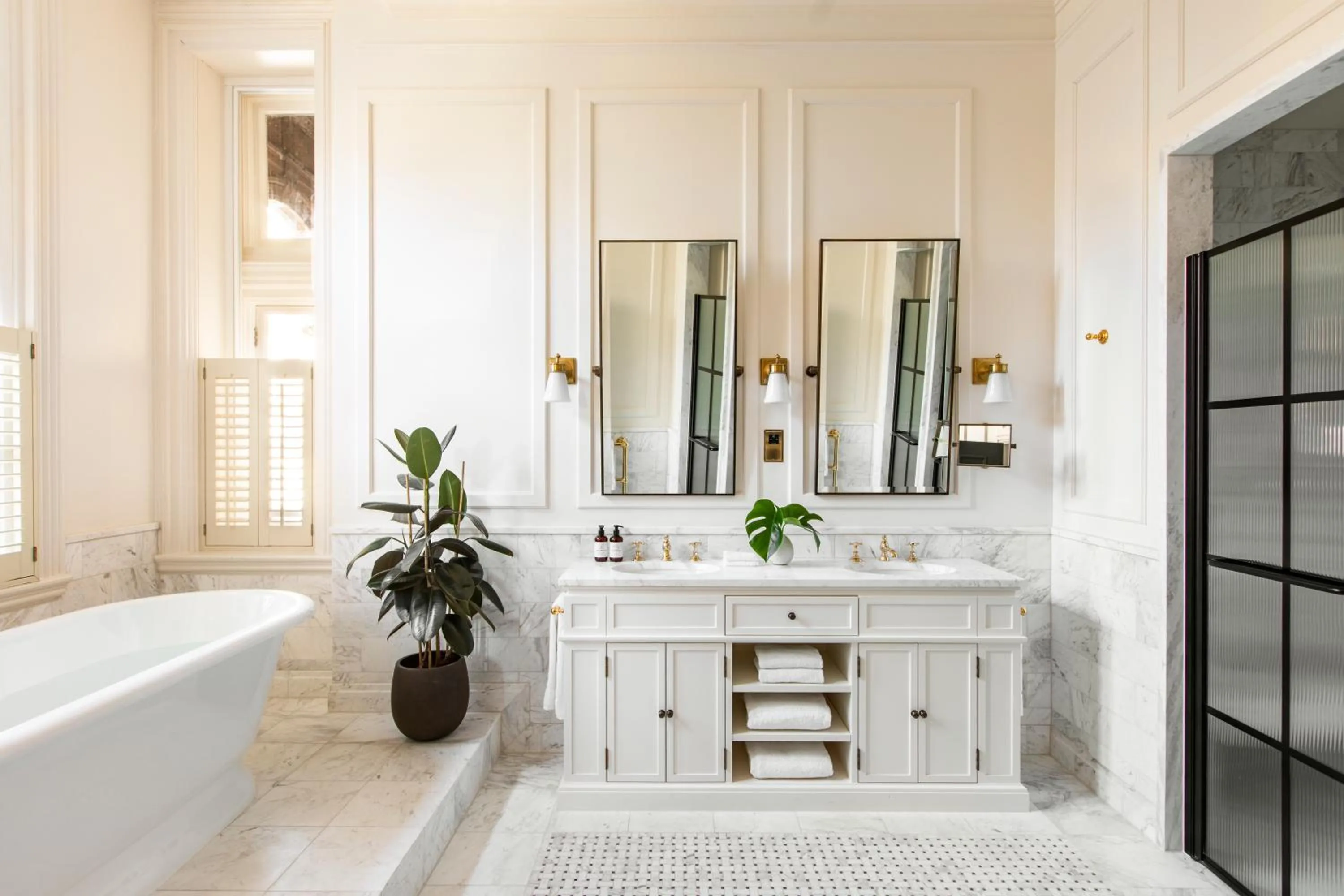 Bathroom in Kimpton Fitzroy London by IHG