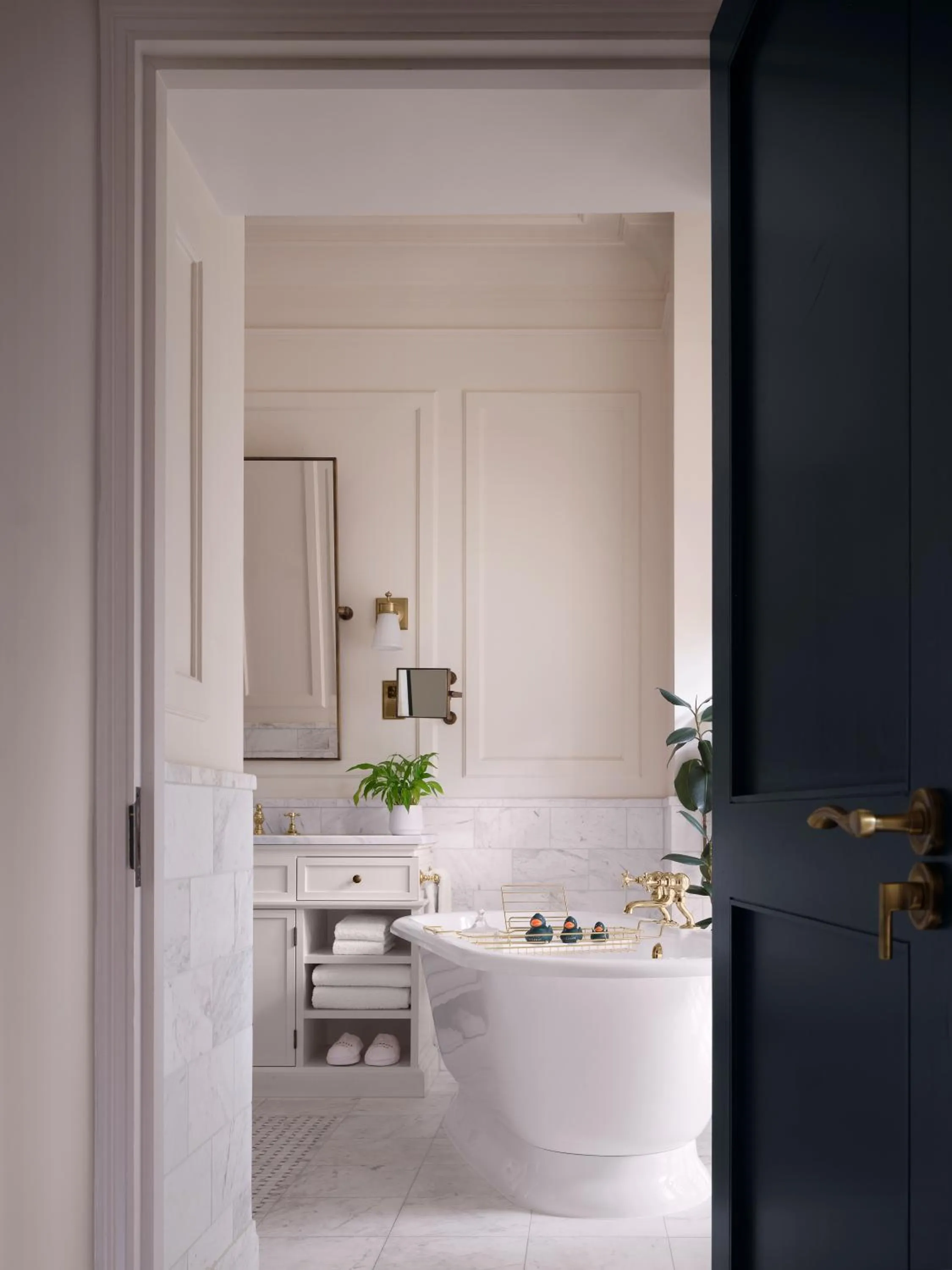 Bathroom in Kimpton Fitzroy London by IHG