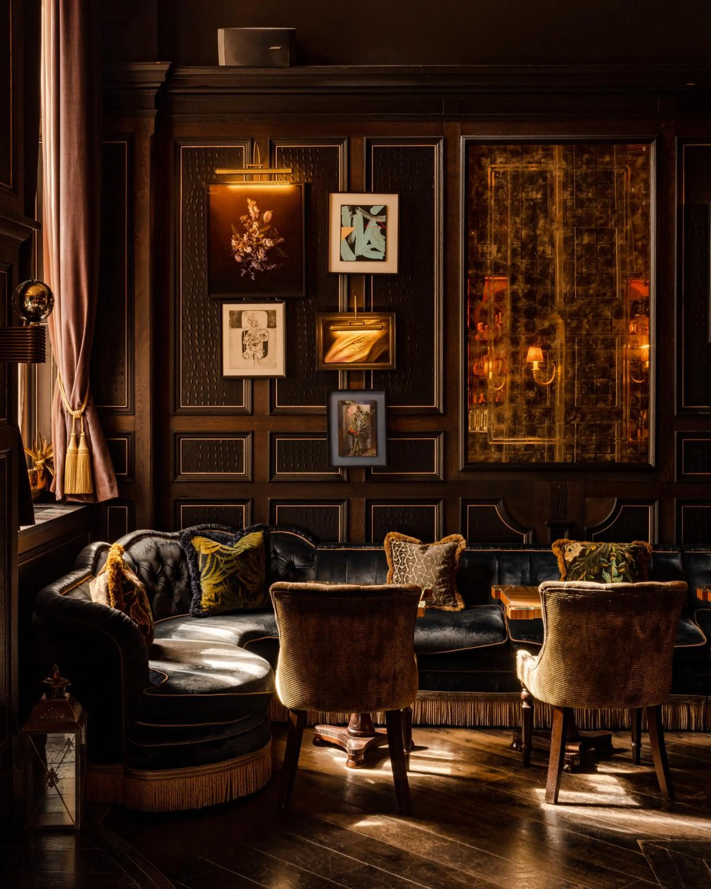 Lounge or bar in Kimpton Fitzroy London by IHG