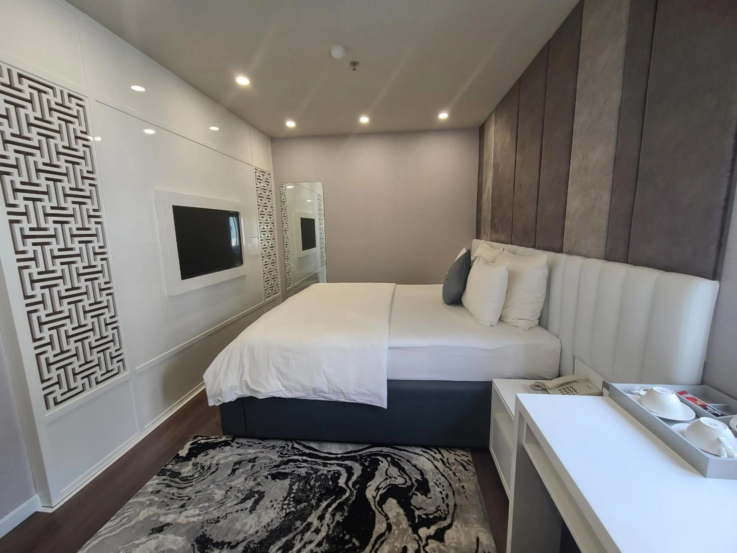 Bed in The Moon Hotel 3