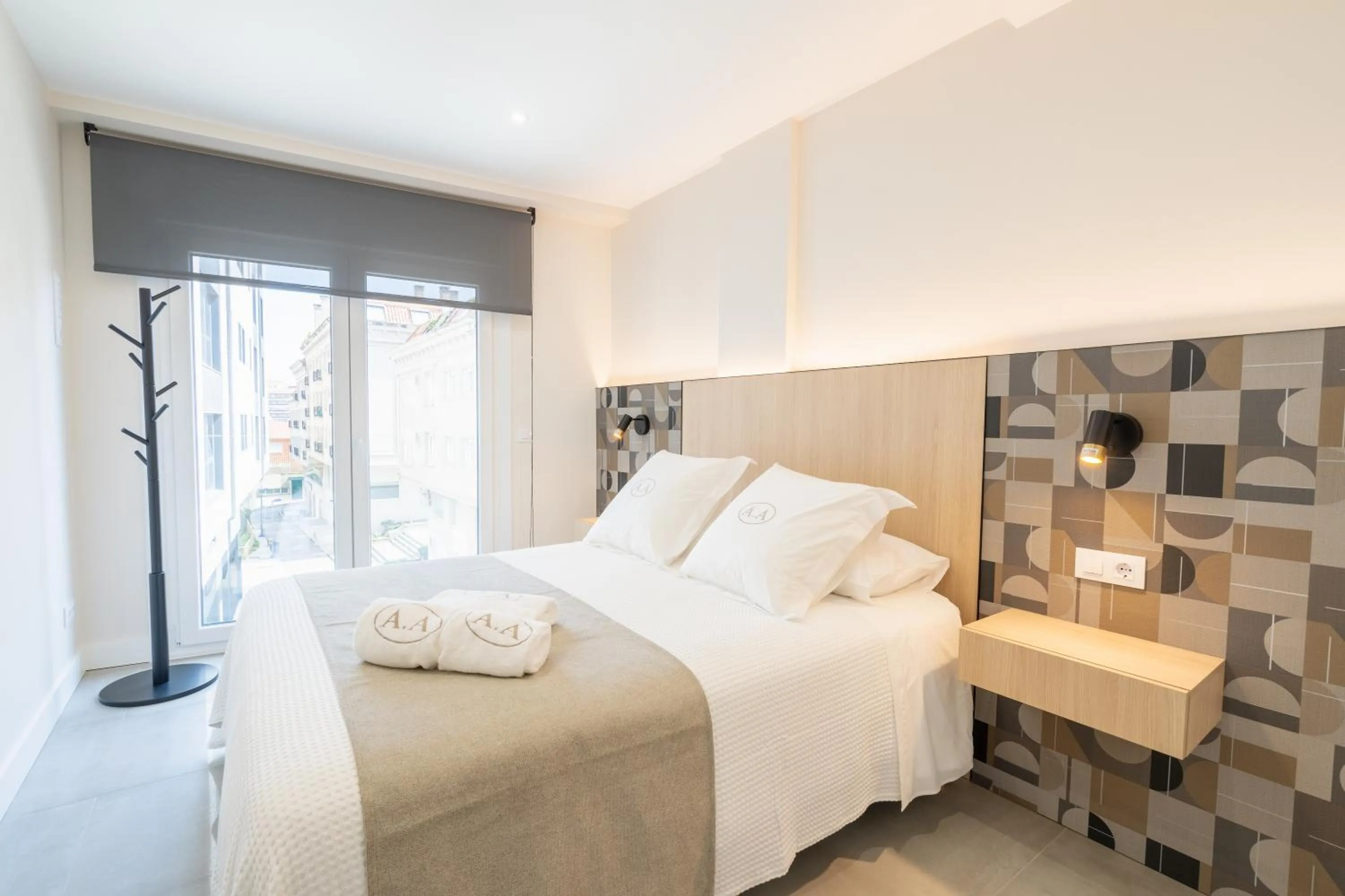 Bedroom, Bed in Cíes Luxury Suitel Areosa 22