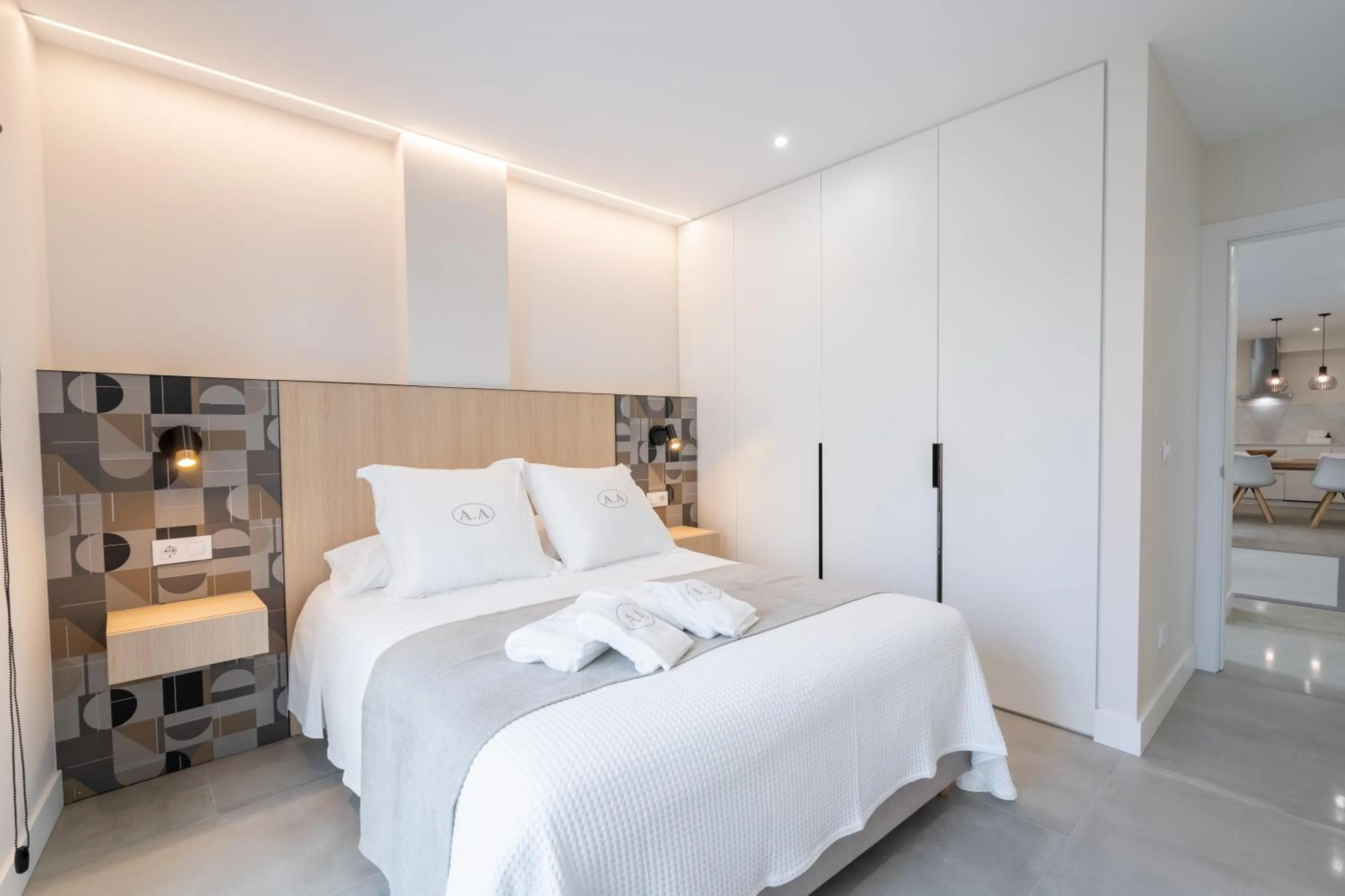 Bedroom, Bed in Cíes Luxury Suitel Areosa 22