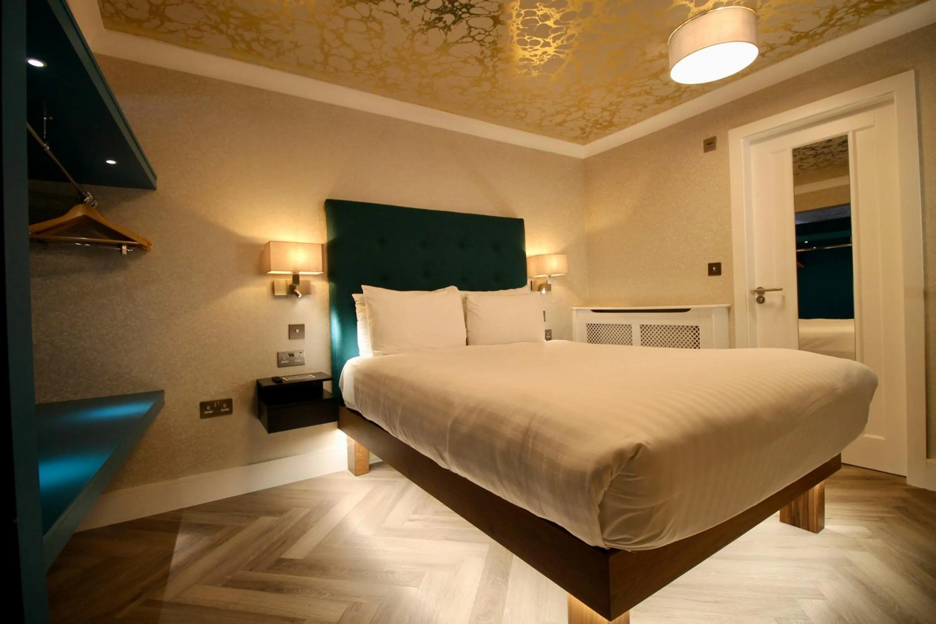 Bed in The California - London Kings Cross