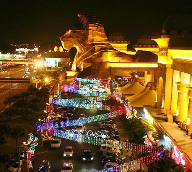 DE GLORY HOTEL UsJ 21