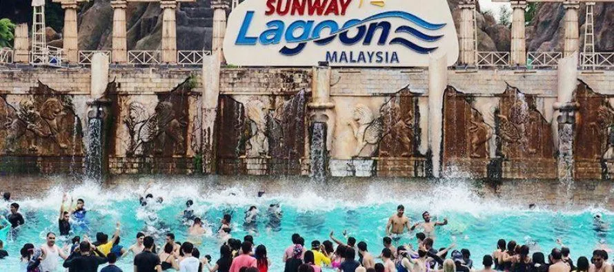 DE GLORY HOTEL UsJ 21