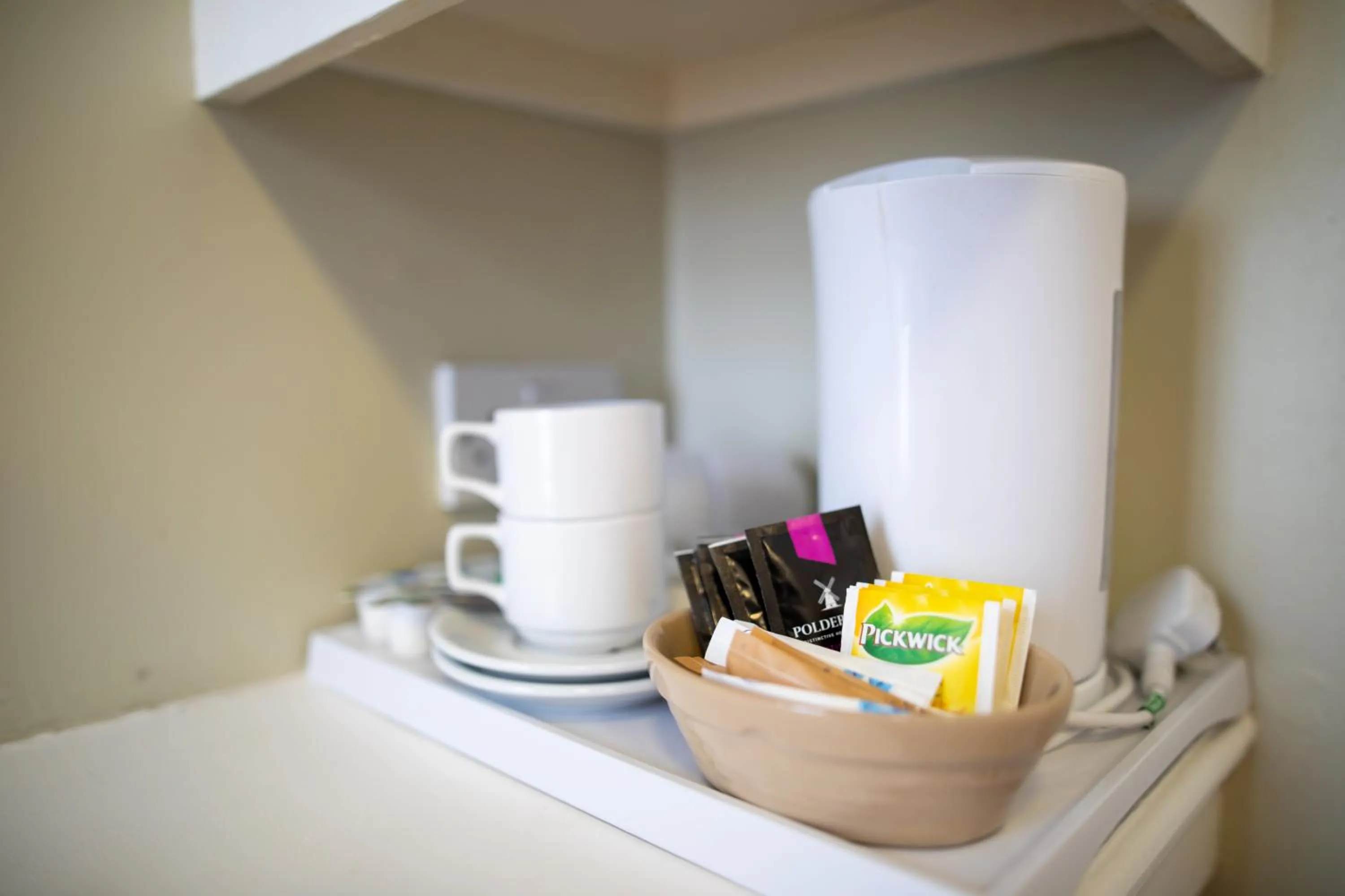Coffee/tea facilities in Central Hotel