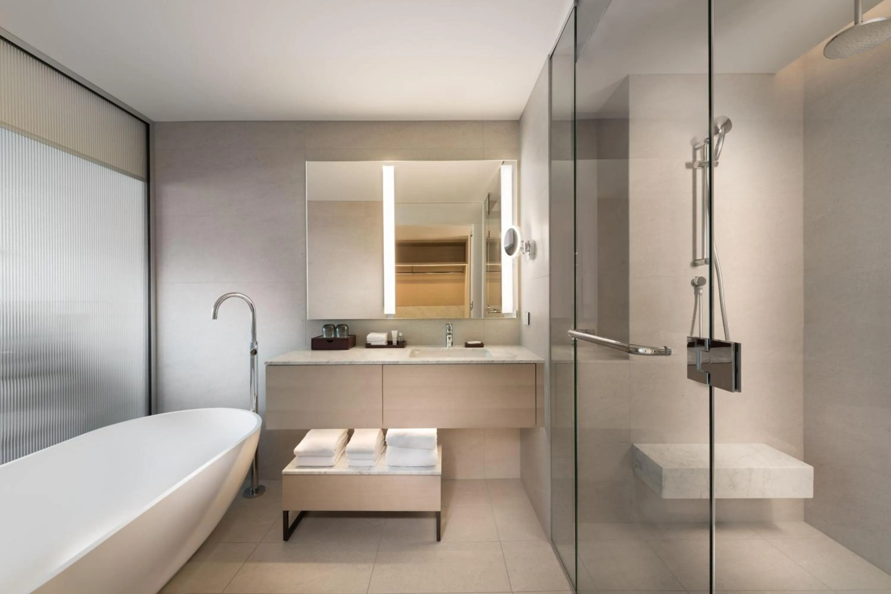 Bathroom in Adelaide Marriott Hotel