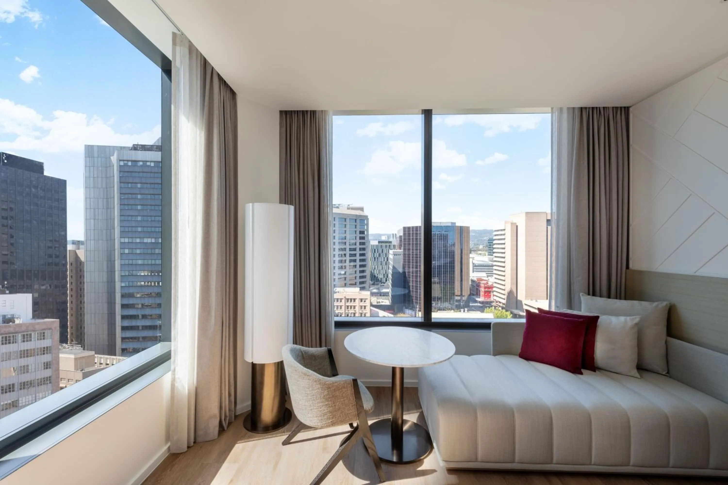 Photo of the whole room in Adelaide Marriott Hotel