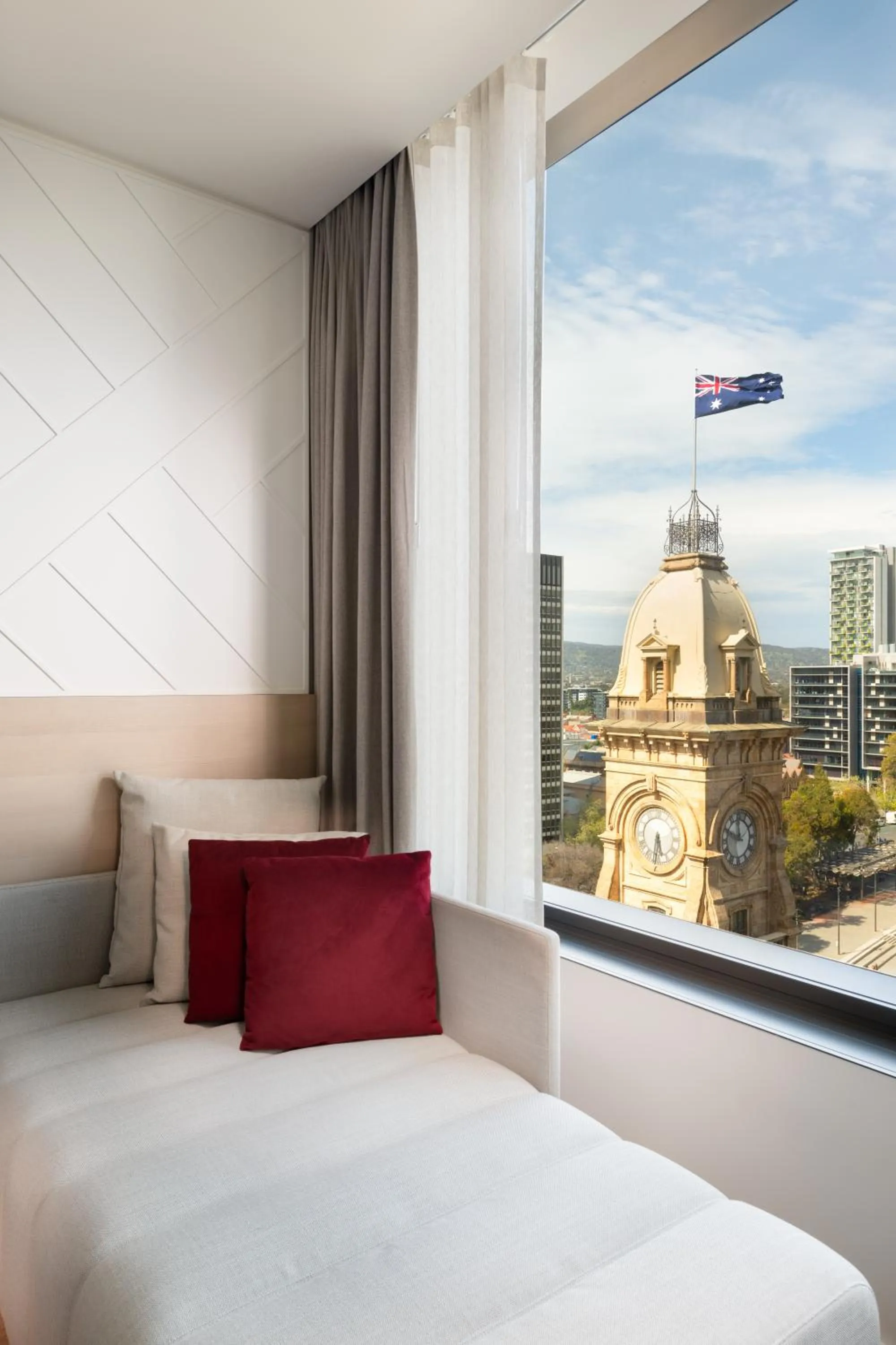 View (from property/room), Bed in Adelaide Marriott Hotel