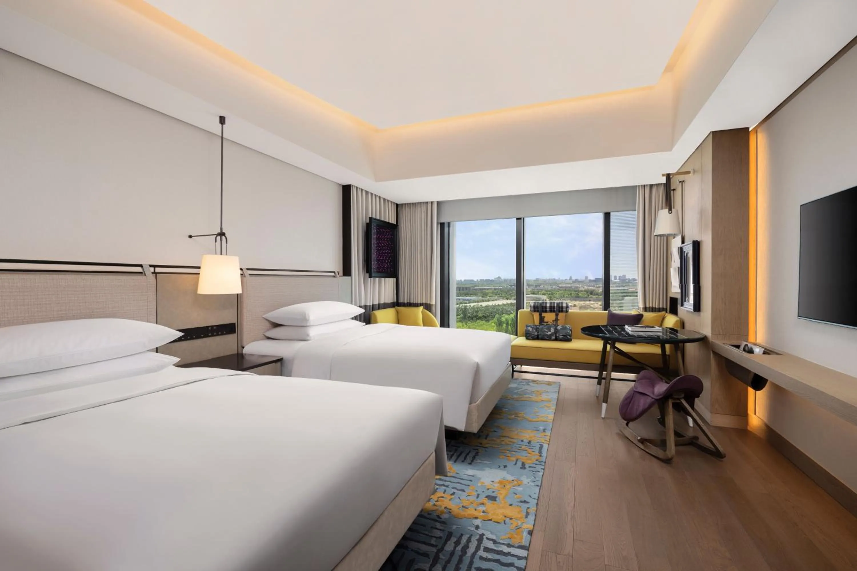 Photo of the whole room, Bed in Renaissance Beijing Haidian Hotel