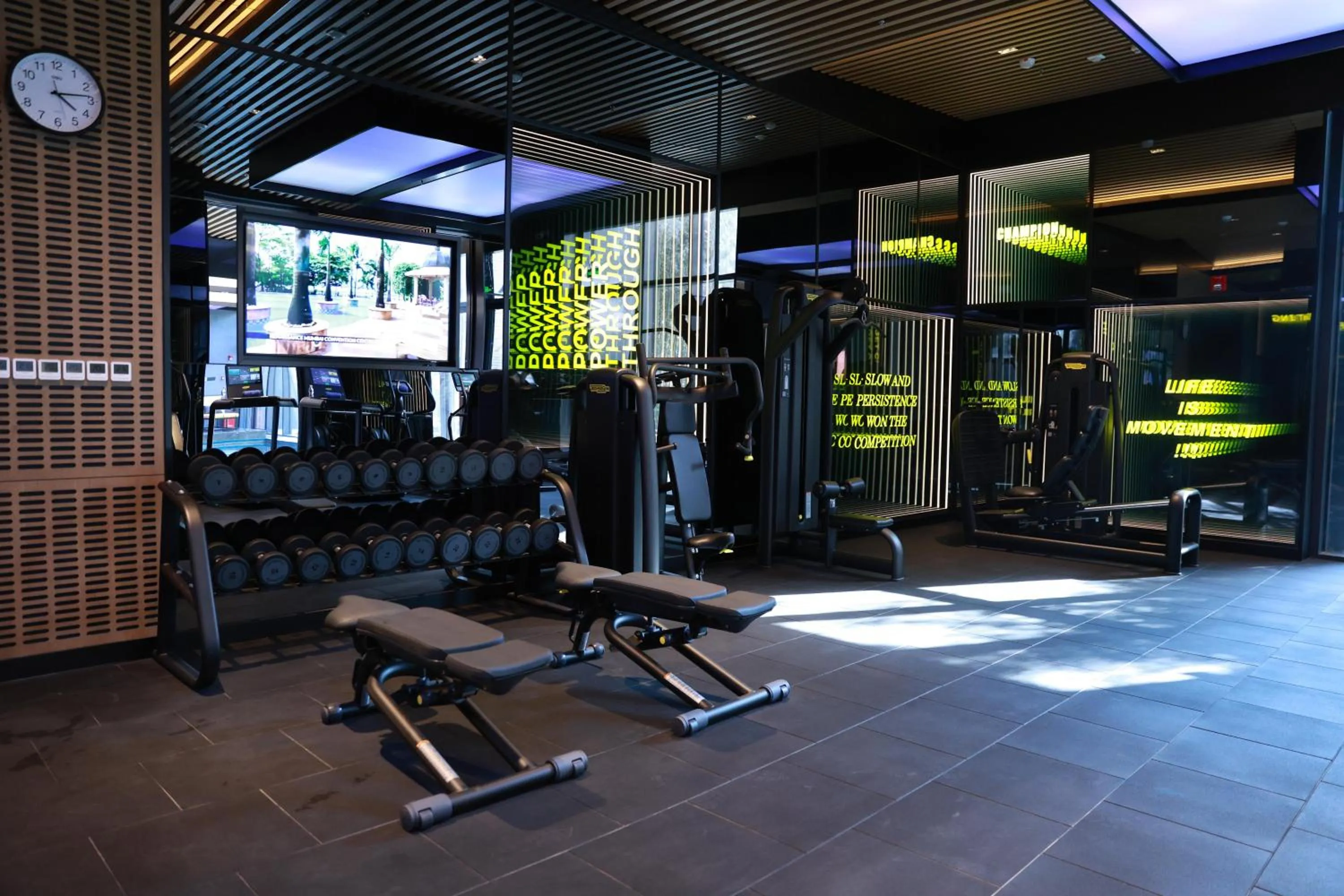 Fitness centre/facilities in Renaissance Beijing Haidian Hotel