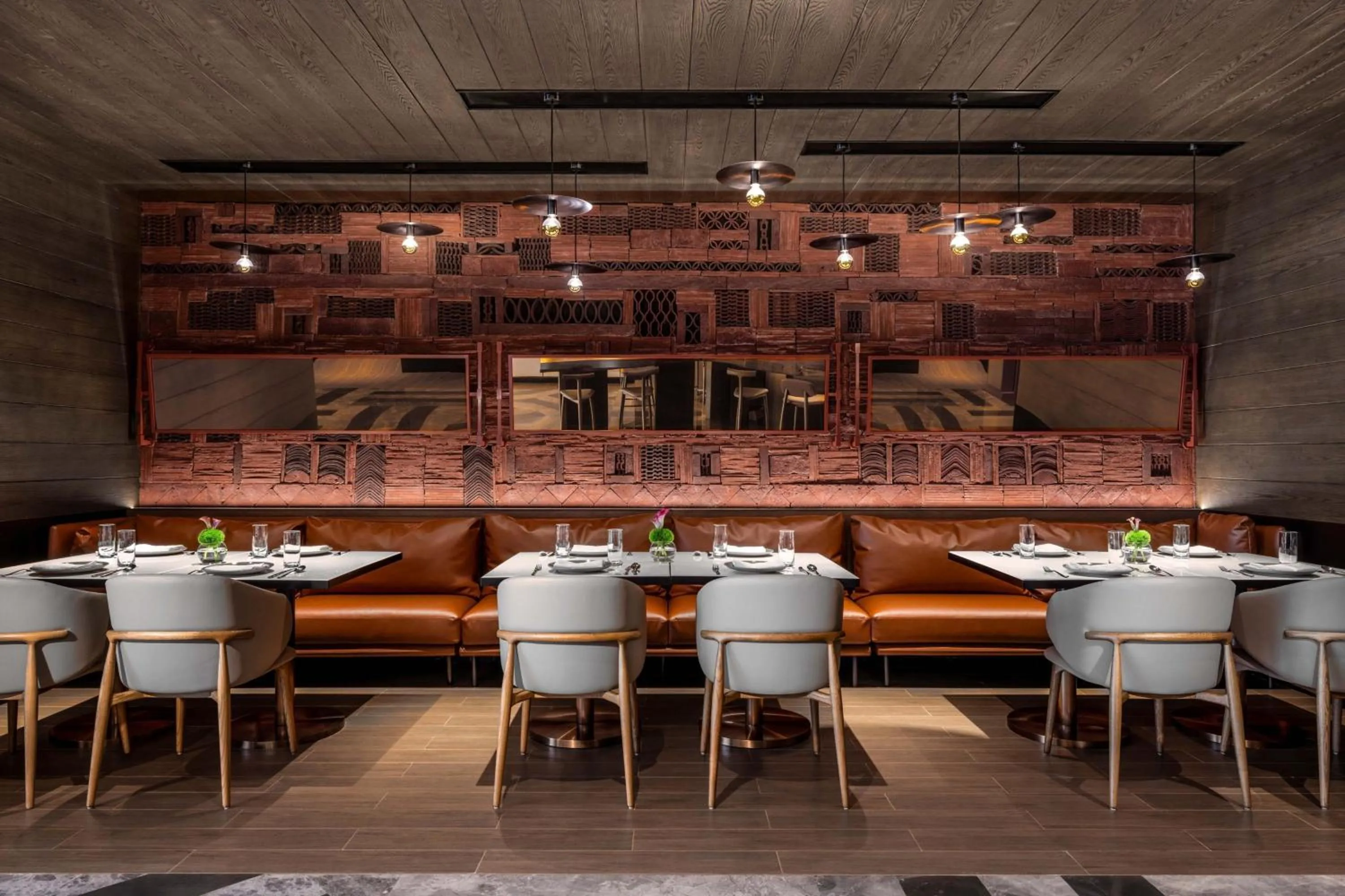 Restaurant/places to eat in Renaissance Beijing Haidian Hotel