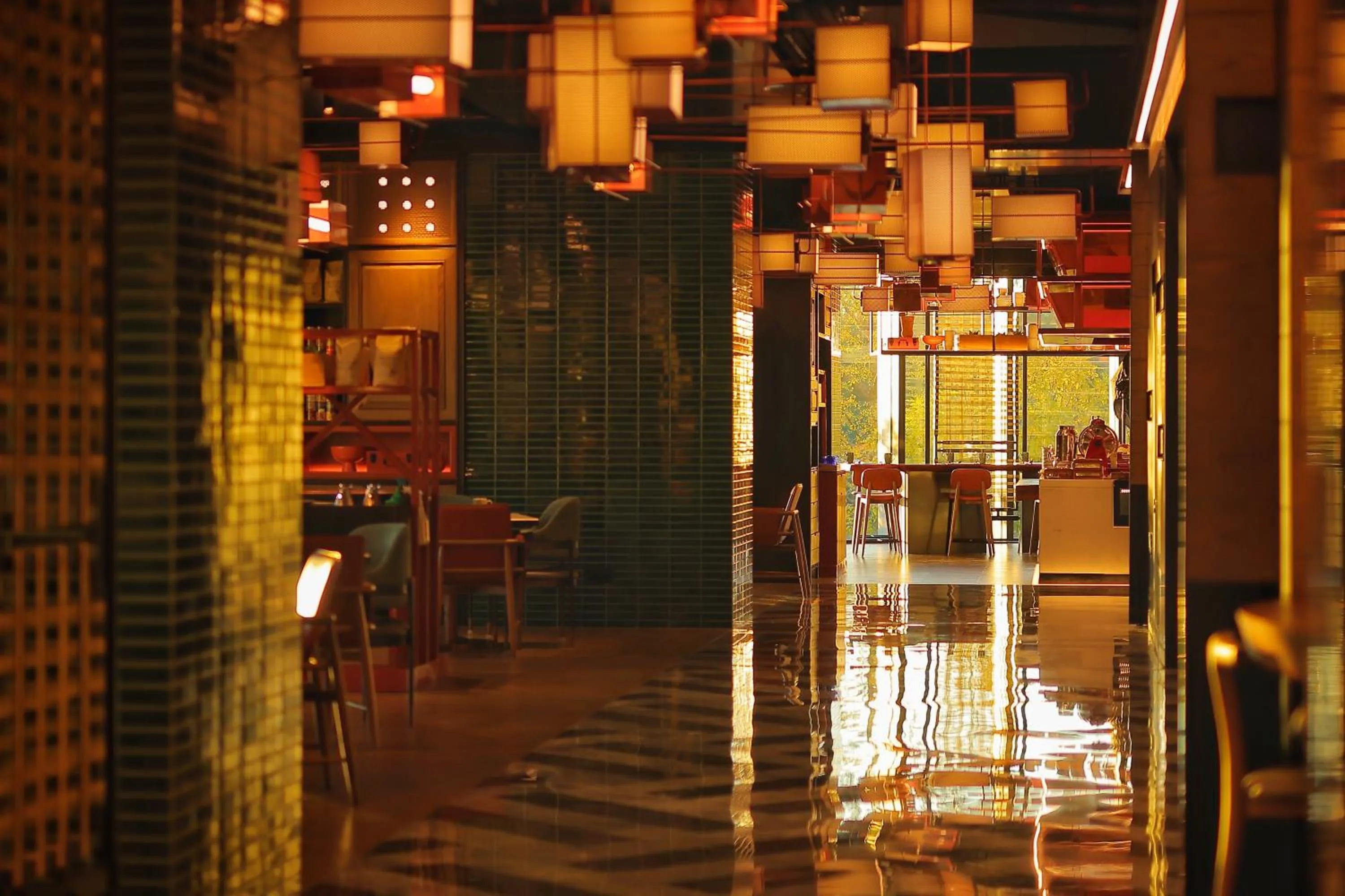 Restaurant/places to eat in Renaissance Beijing Haidian Hotel