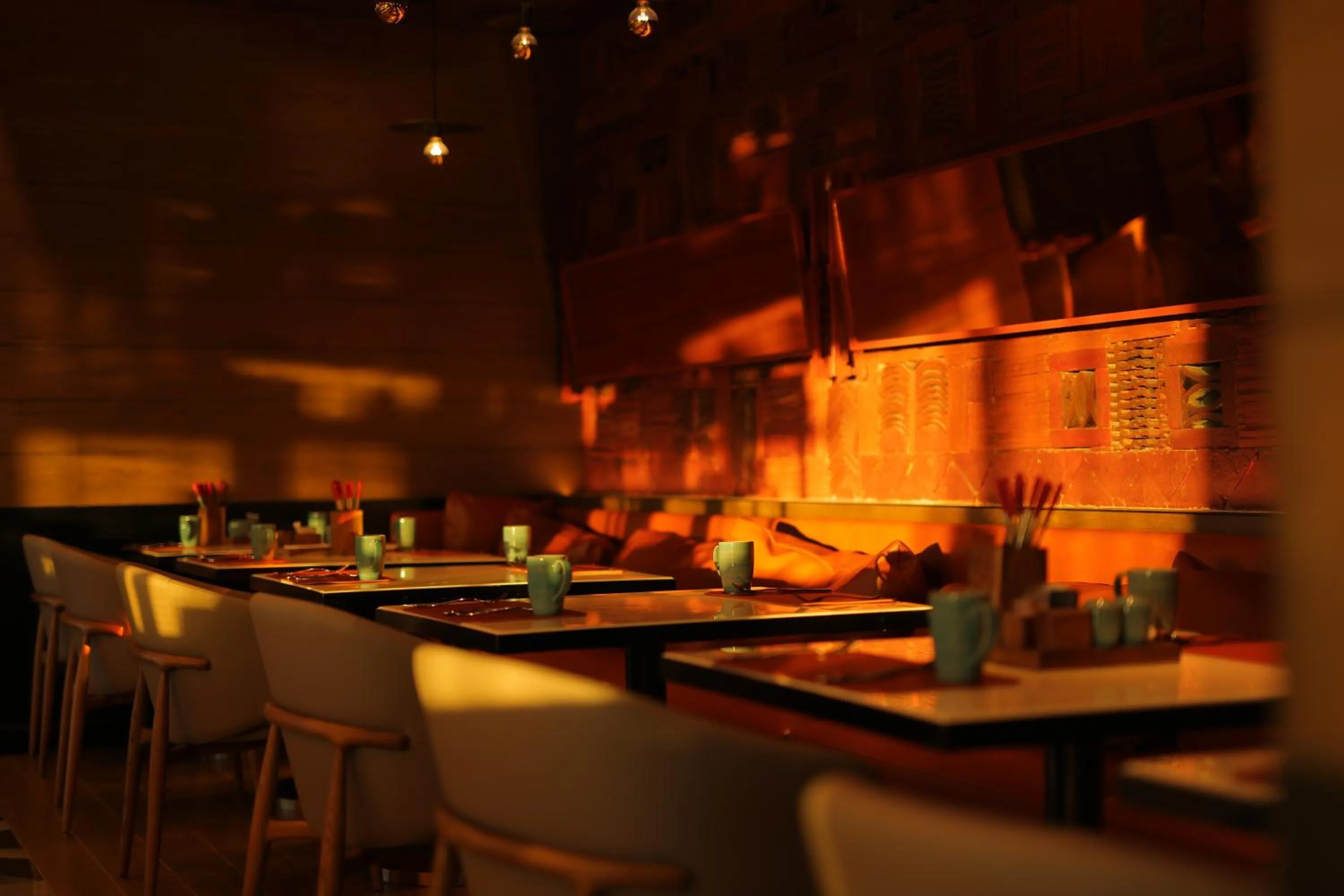 Restaurant/places to eat in Renaissance Beijing Haidian Hotel