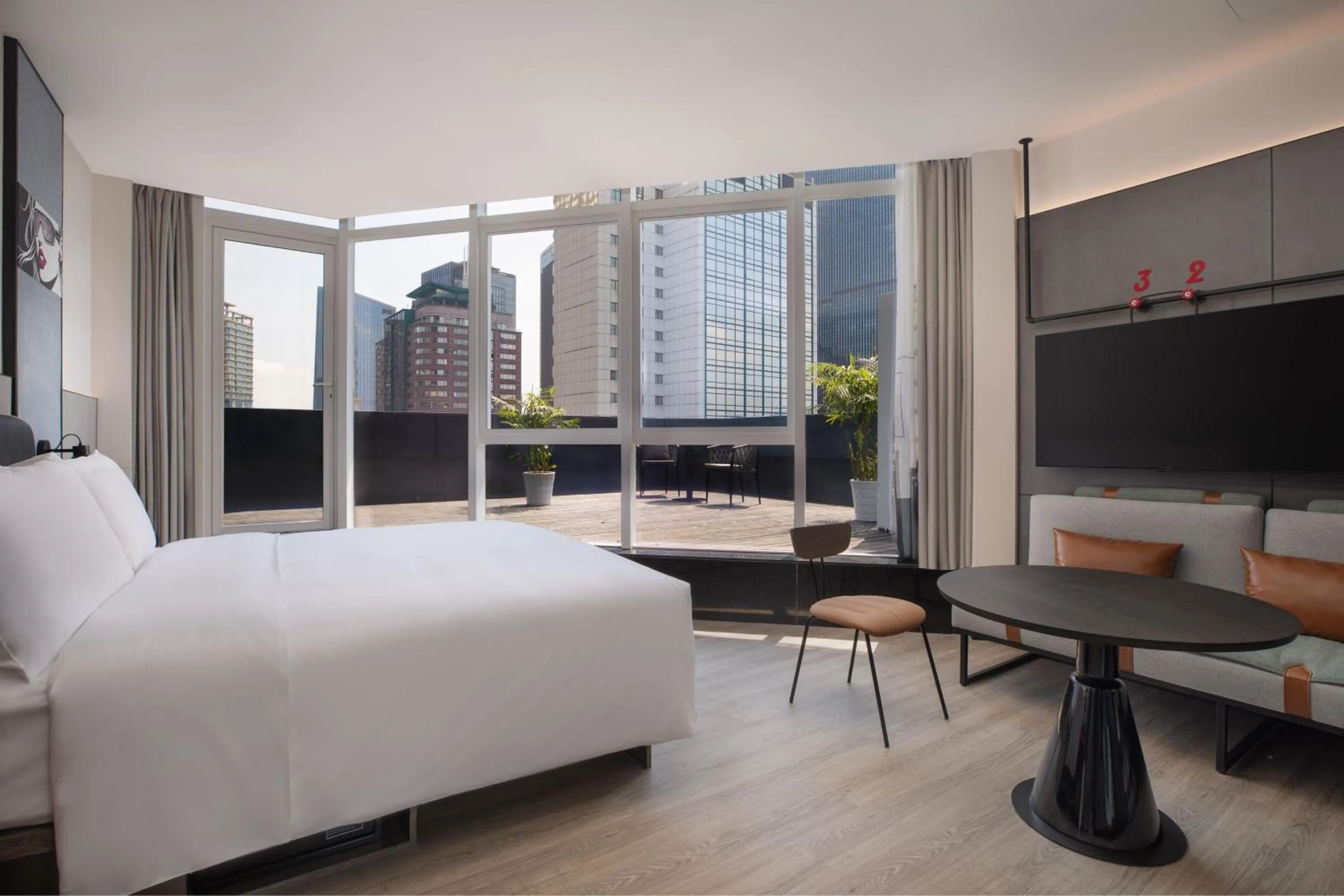 Photo of the whole room, Bed in Moxy Chongqing
