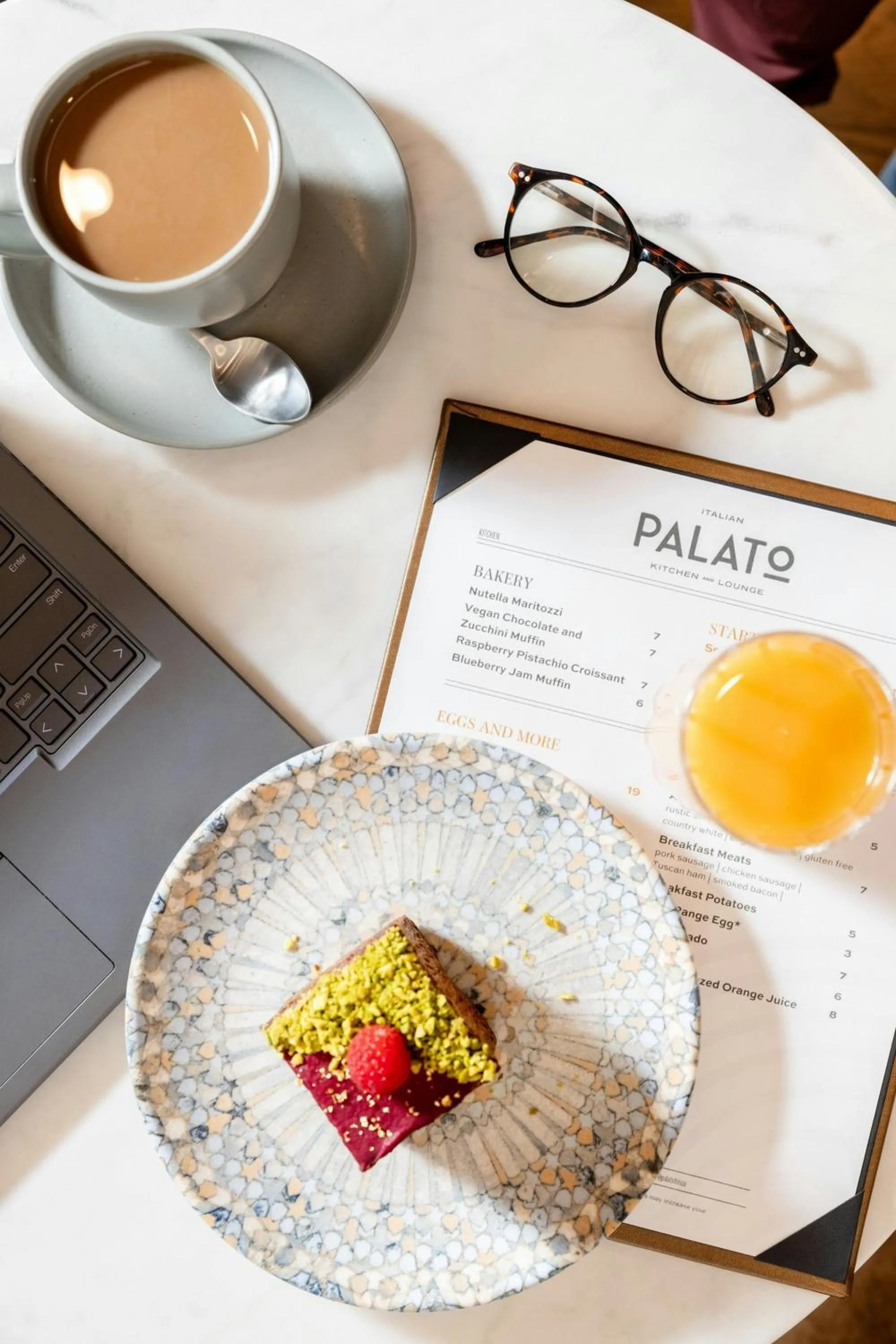 Breakfast in HALL Park Hotel, Autograph Collection