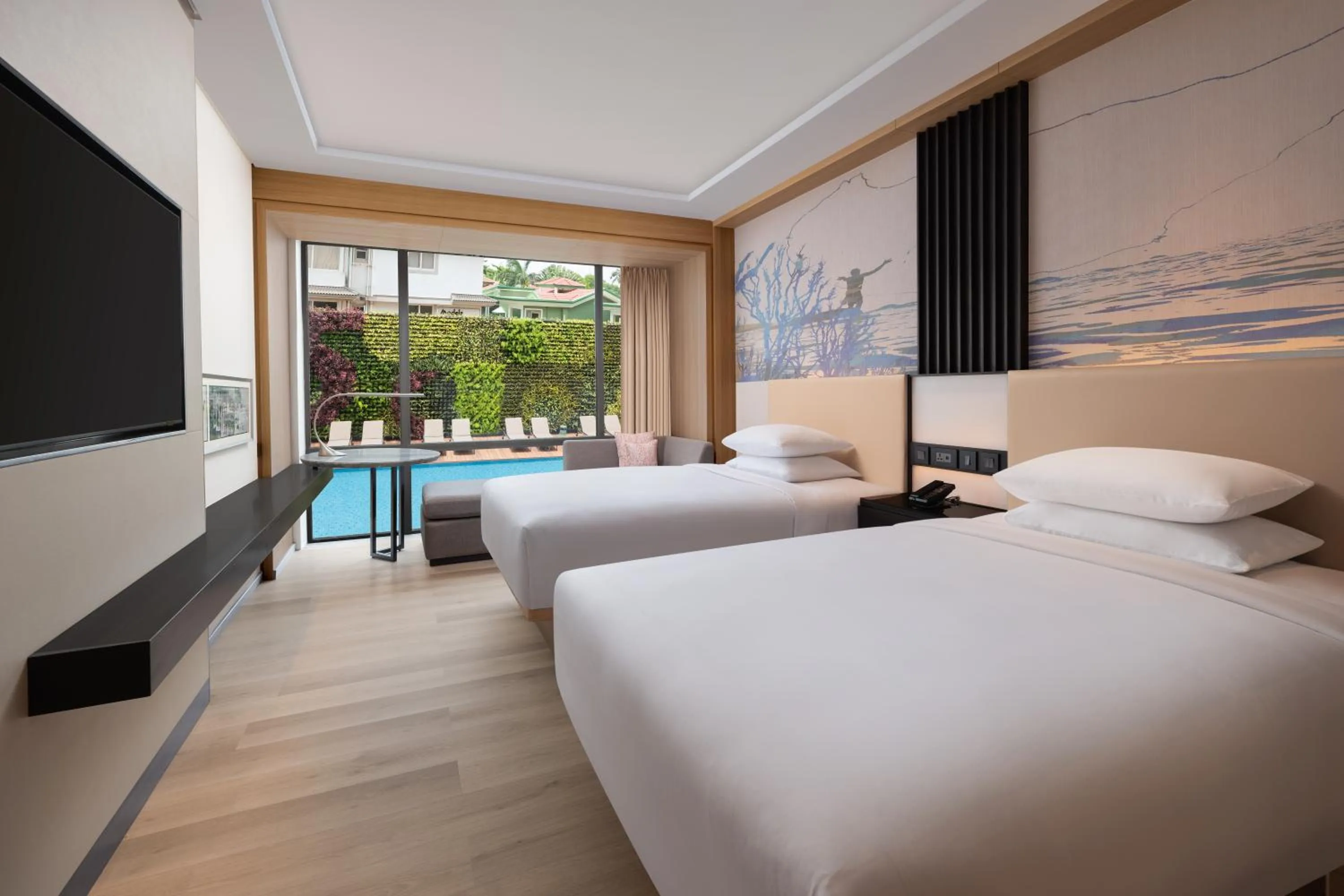 Bedroom, Bed in Courtyard by Marriott Goa Colva