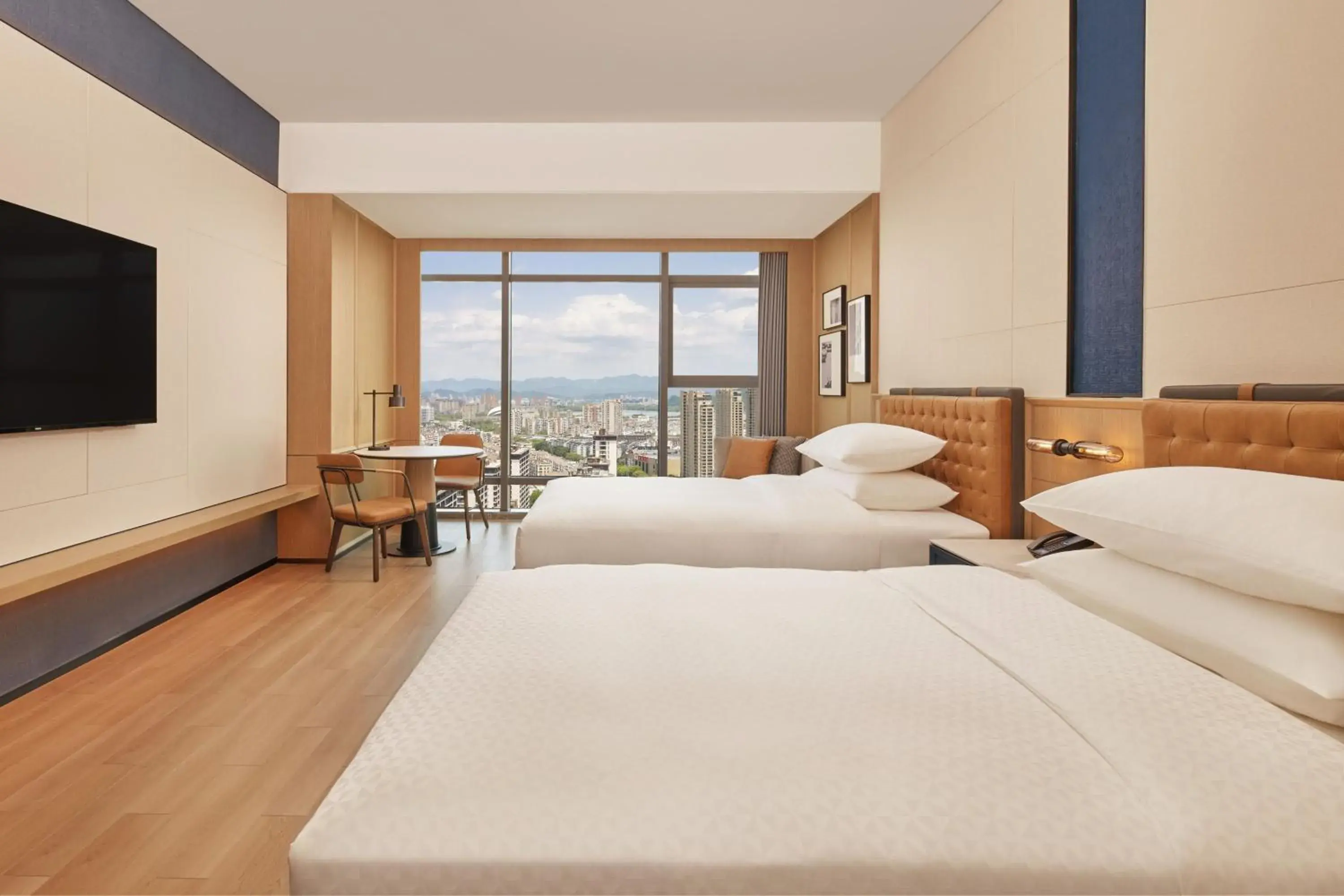 Superior Double Room with Two Double Beds and City View in Four Points by Sheraton Linhai Superior Double Room with Two Double Beds and City View in Four Points by Sheraton Linhai