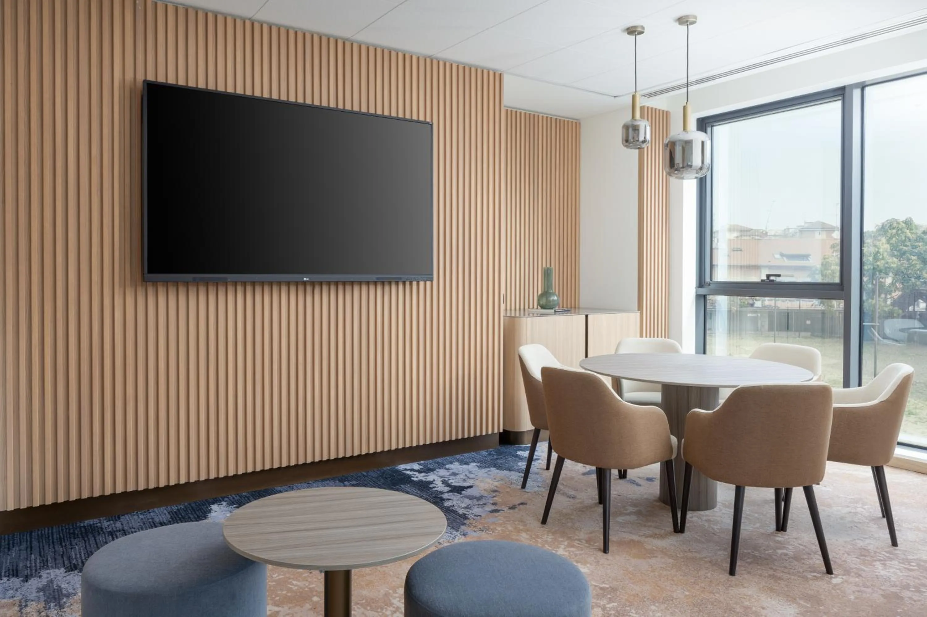 Meeting/conference room in Courtyard by Marriott Milano Linate