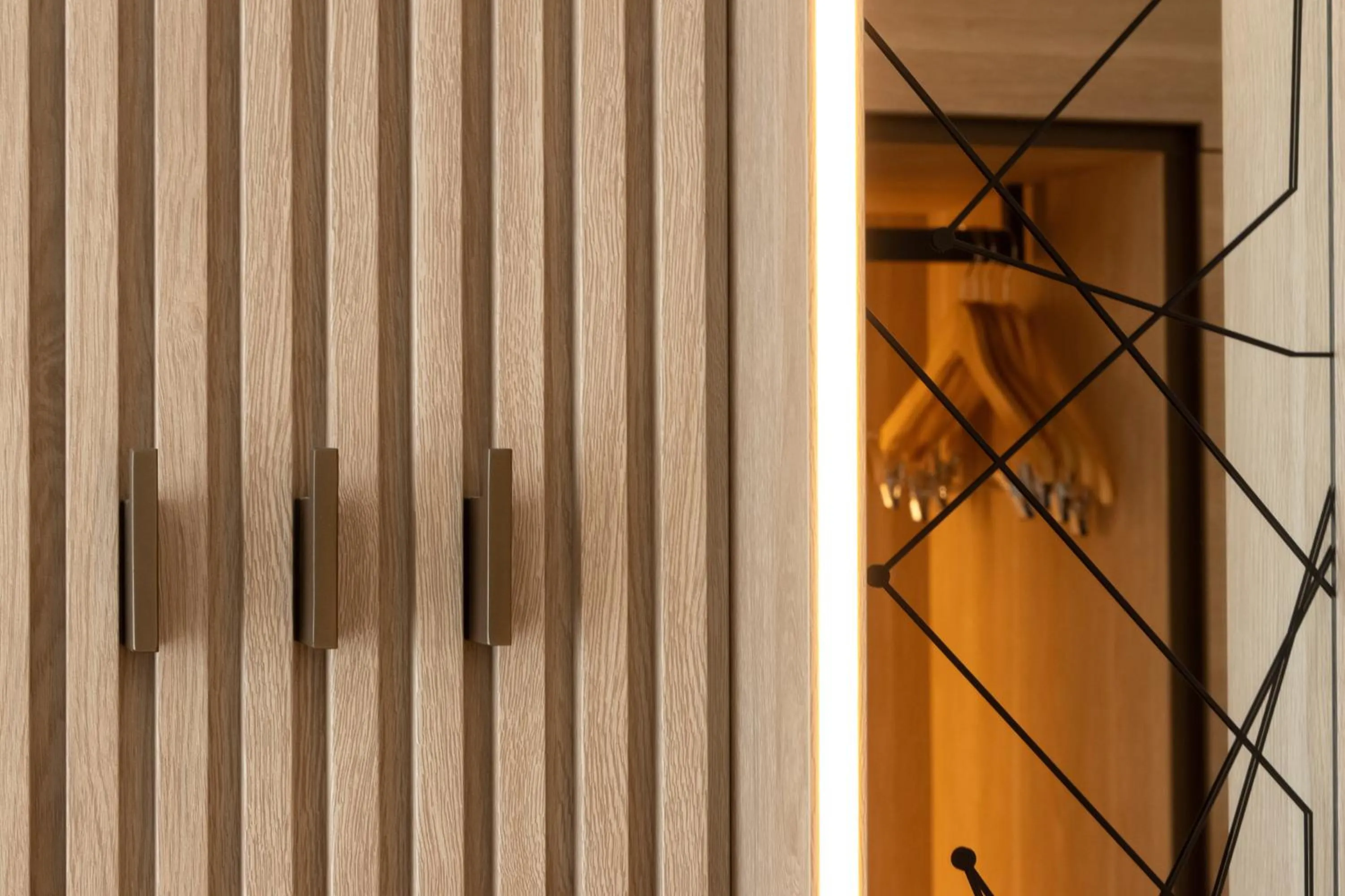 wardrobe in Courtyard by Marriott Milano Linate