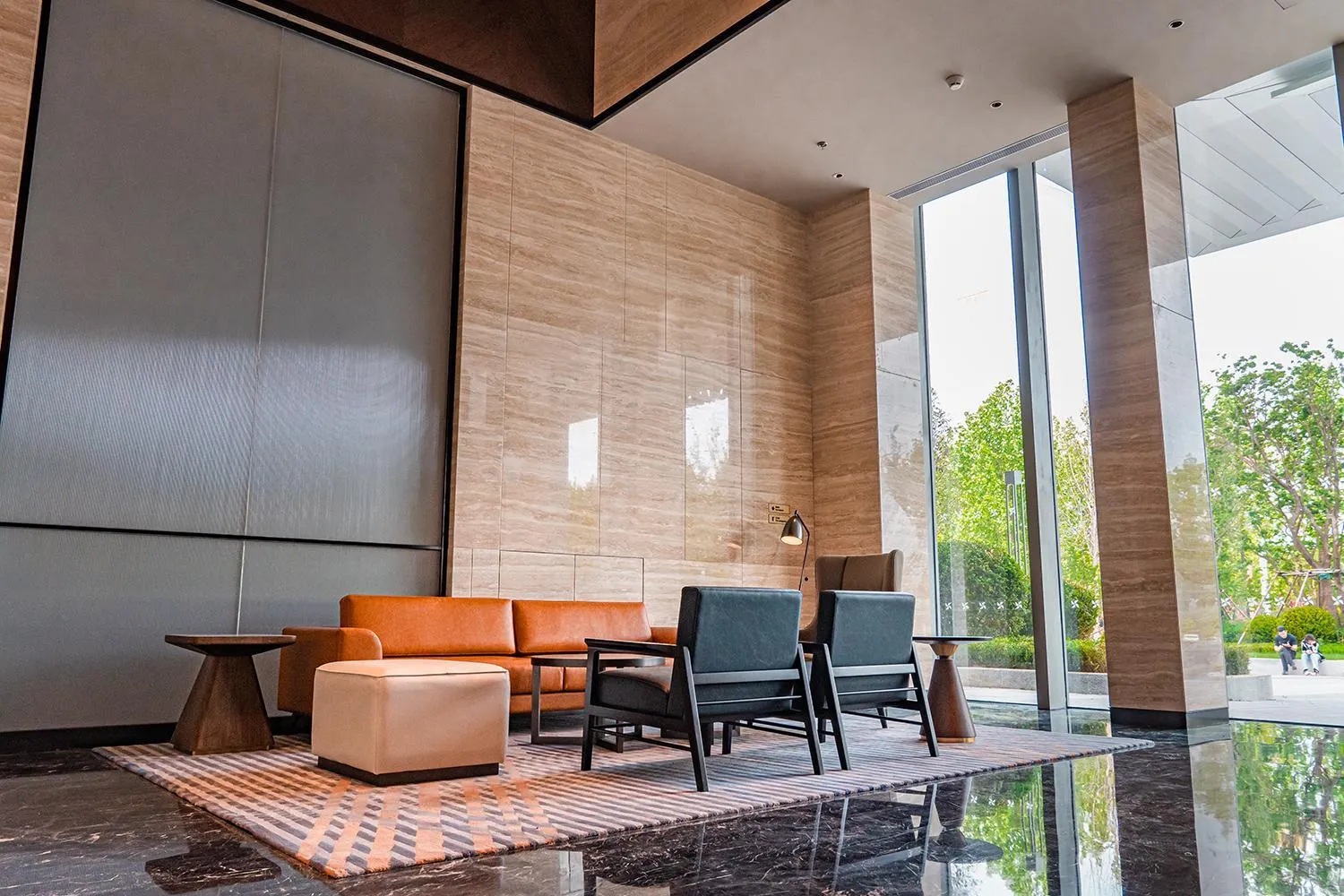 Lobby or reception in Four Points by Sheraton Yantai